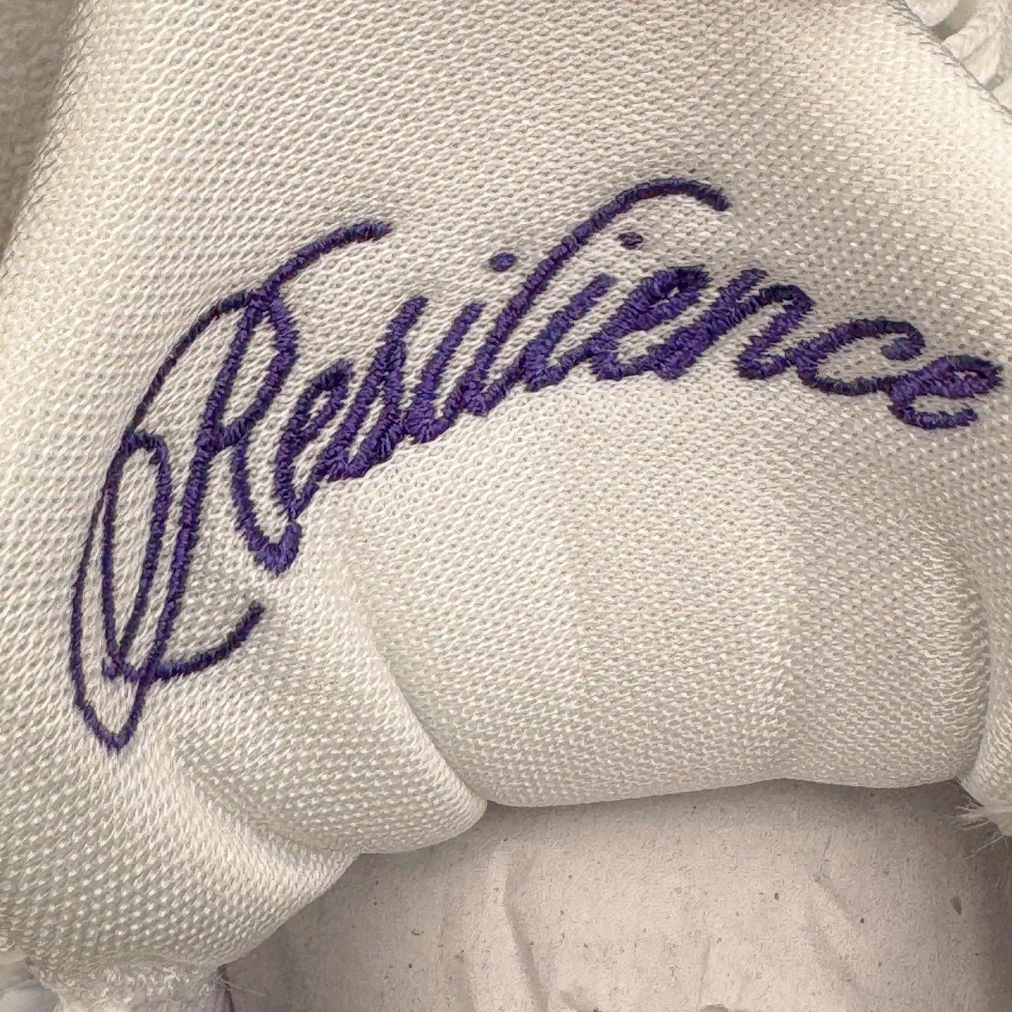 图片[11]-＃S2纯原 Nike Kobe 9 Low Protro 科比九代舒适减震防滑低帮篮球鞋 湖人白紫 IH1401-100 React科技鞋垫加持 实战配置直接拉满 原楦纸板开发 鞋身流线型、后跟塑形 区分土肥圆 原厂针织鞋面一针一线匹配原版 全身鞋材卡料色独家定制 唯一万针立体刺绣SWOOSH 真实底模最大48.5 实战利器 专供海外市场 尺码：40 40.5 41 42 42.5 43 44 44.5 45 46 47.5 48.5 （脚宽、脚胖 建议买大半码）-选品中心