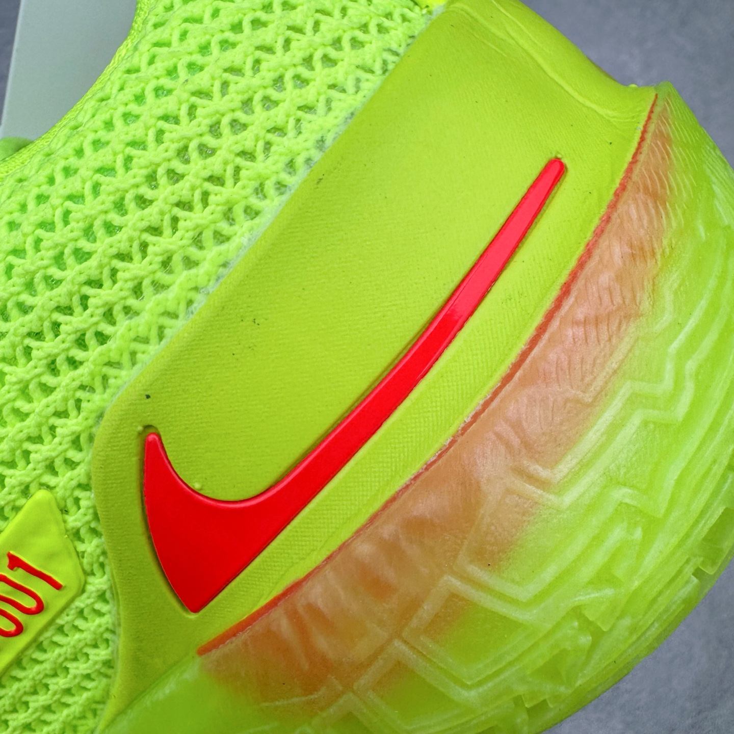 图片[15]-＃灭世纯原 NK Zoom GT CUT 1 低帮实战篮球鞋 IM2130-700 历时三月调试 完美版型独家呈现 独家革新四层加厚复合鞋面 鞋面强度及支撑性能秒杀市场尝鲜纯原 独家内置高韧性TPU抗扭片 尝鲜纯原无抗扭片 原厂ZOOM 配套工艺气垫 澎湃脚感上脚可鉴 区分市场假气垫 低气压气垫 大底正确拼接式SWOOSH图案 区分市场一体式贴膜 原厂REACT中底发泡模具 前掌纹路极其立体 防滑性能优异 实战出真知 历经多位圈内大神实战测试 尺码：39 40 40.5 41 42 42.5 43 44 44.5 45 46-选品中心