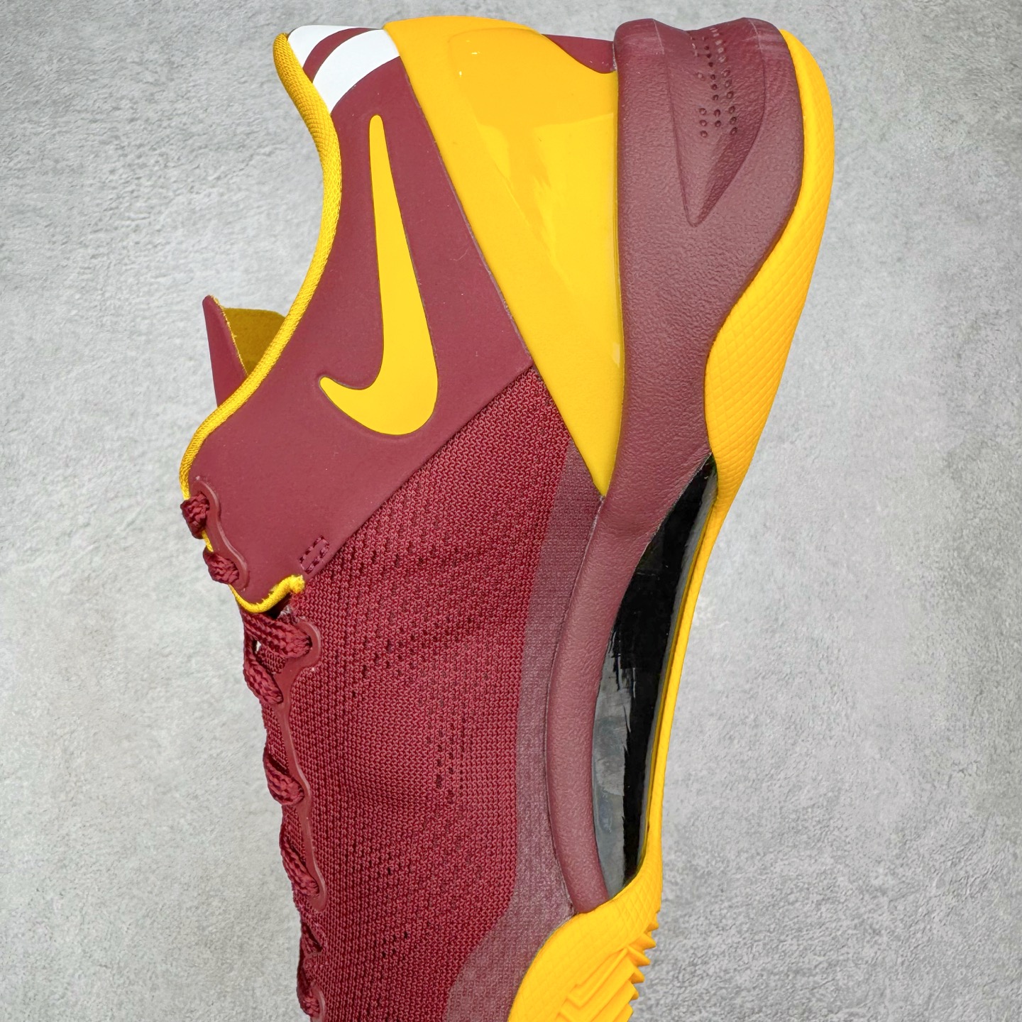 图片[7]-＃GX NK Zoom Kobe Ⅷ System 科比8代复刻实战运动低帮文化篮球鞋 USC 南加大 HF7484 完美复刻公司货 React科技鞋垫加持 实战配置直接拉满 原楦纸板开发 鞋身流线型、后跟塑形 区分土肥圆 原厂针织鞋面一针一线匹配原版 全身鞋材卡料色独家定制 唯一万针立体刺绣SWOOSH 真实底模最大50.5 实战利器 专供海外市场 独立原厂模具 首批不拼图大几率过验 亲测已过 支持各种高强度实战 无需担心 补货周期极长 脚宽建议买大半码 科比系列前掌偏窄 支持七天无理由退换 尺码： 40 40.5 41 42 42.5 43 44 44.5 45 46 47.5 48.5 49.5 50.5-选品中心