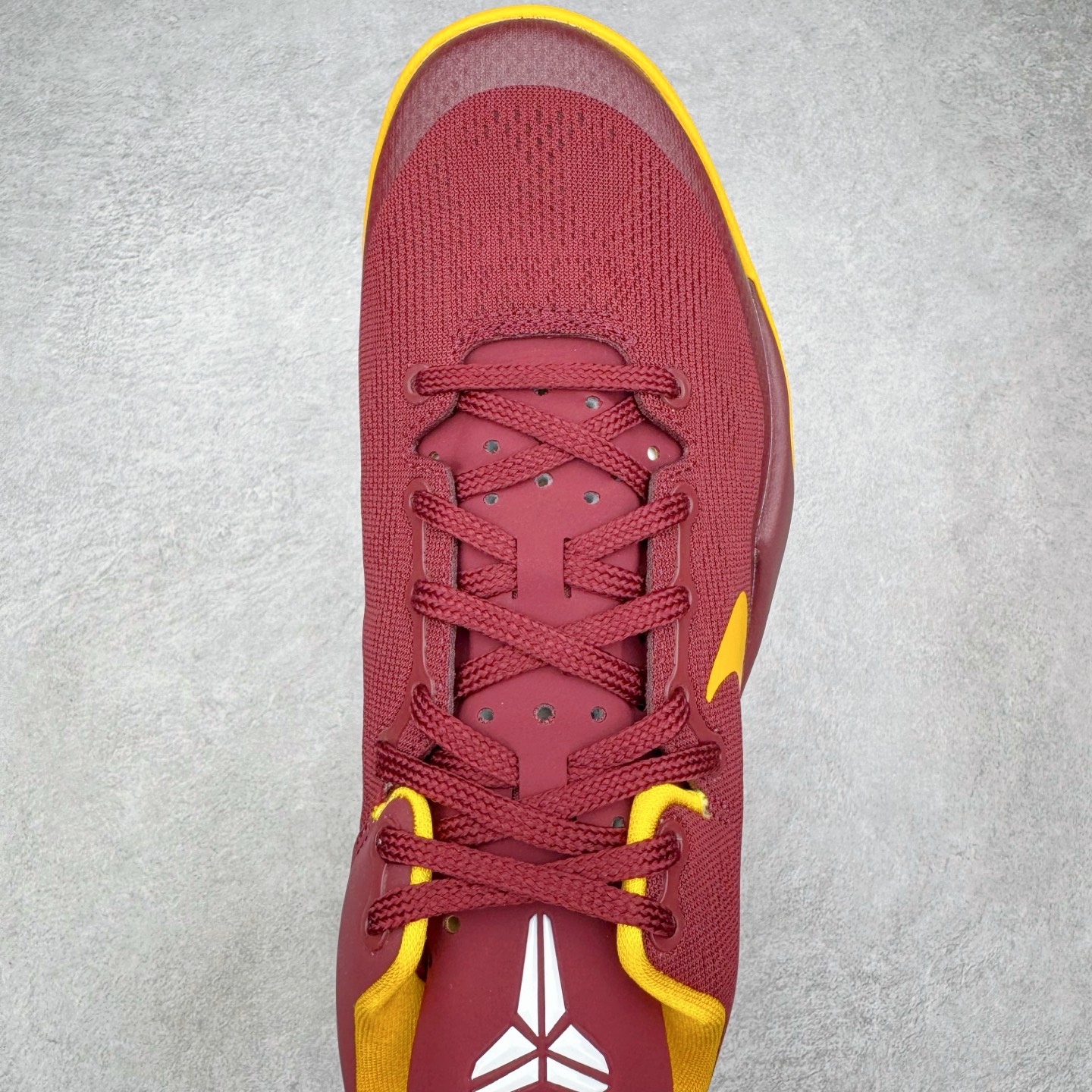 图片[4]-＃GX NK Zoom Kobe Ⅷ System 科比8代复刻实战运动低帮文化篮球鞋 USC 南加大 HF7484 完美复刻公司货 React科技鞋垫加持 实战配置直接拉满 原楦纸板开发 鞋身流线型、后跟塑形 区分土肥圆 原厂针织鞋面一针一线匹配原版 全身鞋材卡料色独家定制 唯一万针立体刺绣SWOOSH 真实底模最大50.5 实战利器 专供海外市场 独立原厂模具 首批不拼图大几率过验 亲测已过 支持各种高强度实战 无需担心 补货周期极长 脚宽建议买大半码 科比系列前掌偏窄 支持七天无理由退换 尺码： 40 40.5 41 42 42.5 43 44 44.5 45 46 47.5 48.5 49.5 50.5-选品中心