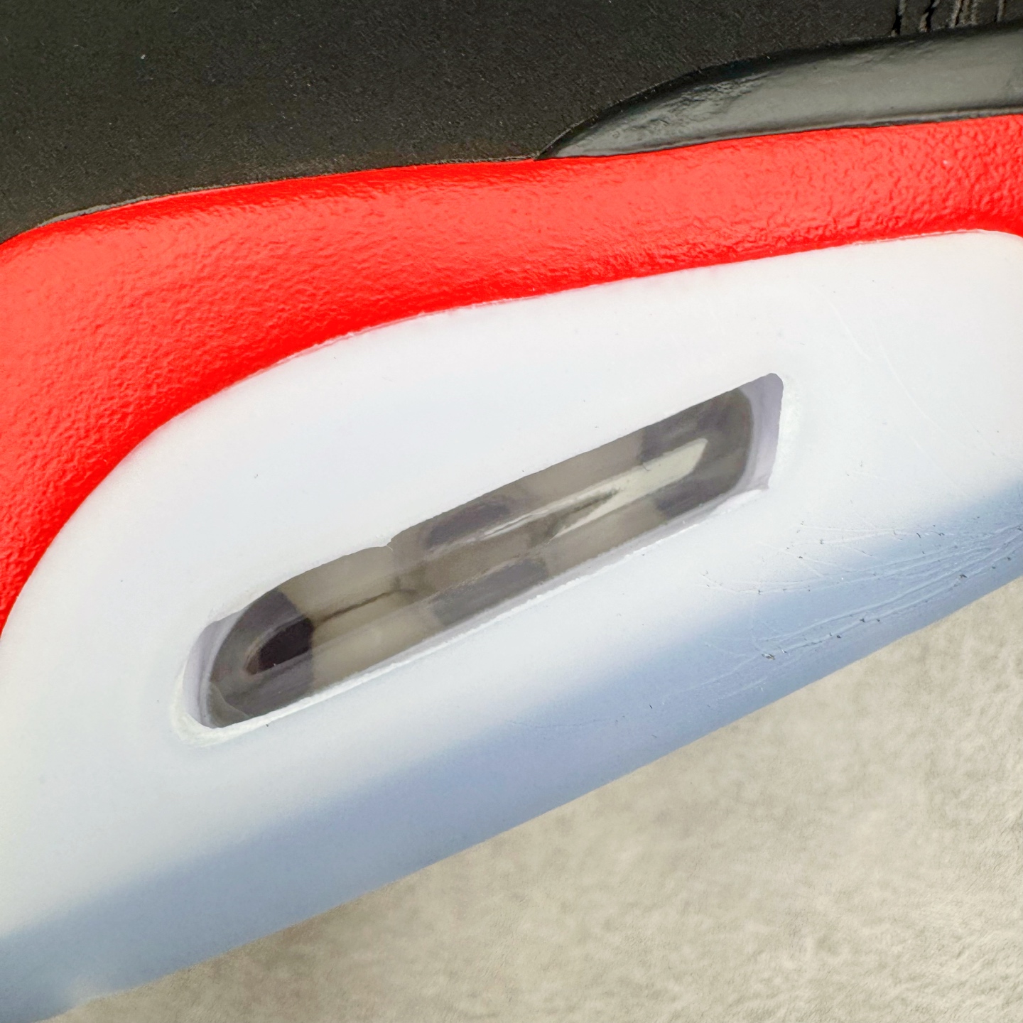 图片[19]-＃Ljr特供 Air Jordan AJ6 Retro 反转红外线 CT8529-001 全新改良批次 圈内最强倒钩系列 恪守真诚 承诺混一赔十 高端零售裸鞋圈特供批次 SZ原厂全套原楦原纸板冲刀磨具开发 原厂皮料加持 原厂港宝加持定型后跟R度完美 同源原厂电绣 飞翼针数密度立体效果一致 百分百一致原鞋 原厂拉帮工艺 针距密度一致 后跟弧度收口自然不对折 极致一眼正品既视感 进口玻璃冲刀皮料裁剪零毛边 全鞋电脑针车工艺 品控清洁度最高QC检验标准 免检产品 原厂订购鞋盒、鞋标、防尘纸、鞋撑、鞋带 追求极致的原厂味道 尺码：40.5 41 42 42.5 43 44 44.5 45 46 47.5 48.5-选品中心