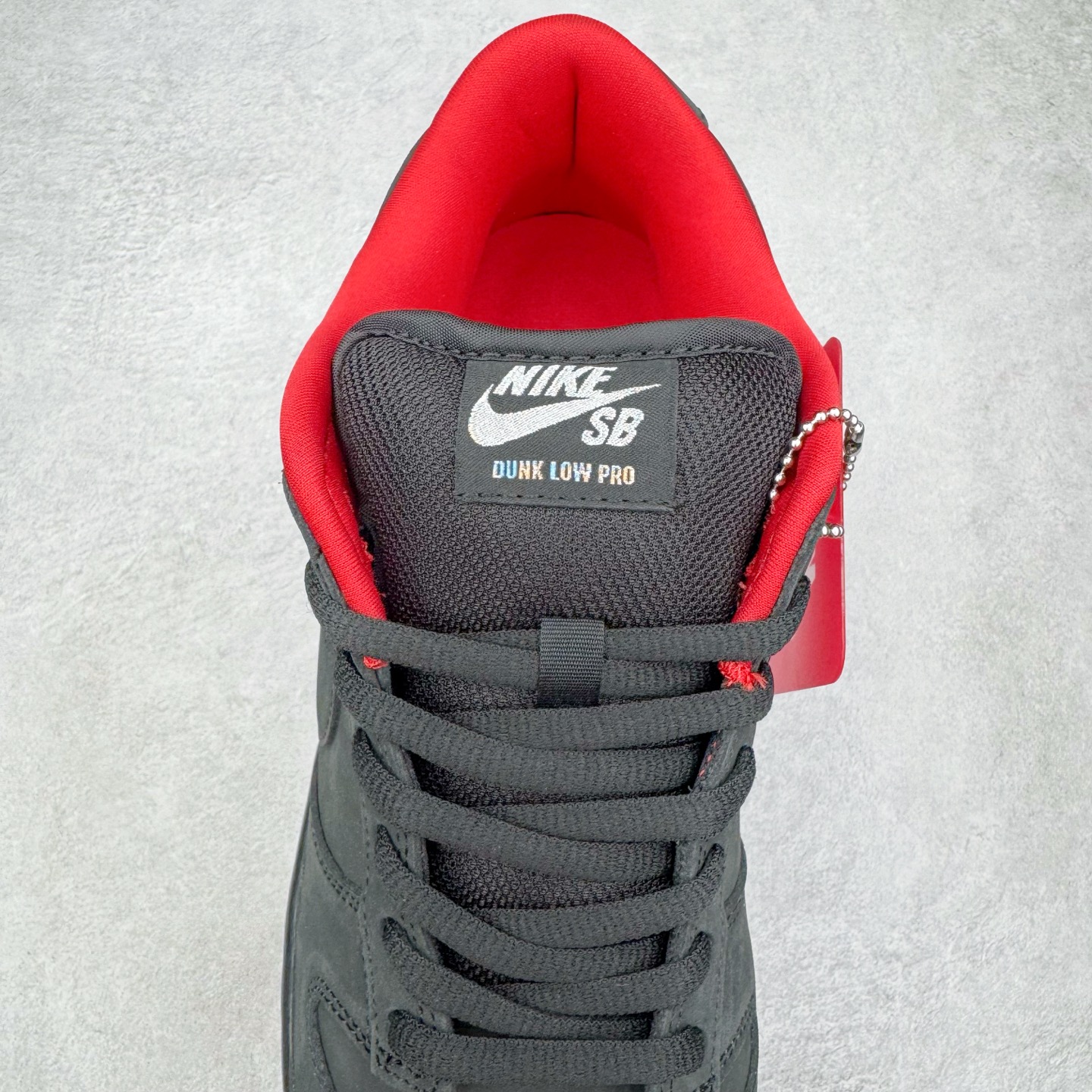 图片[5]-＃纯原 Supreme x Nk Dunk SB Dunk Low 舒适 防滑耐磨低帮板鞋 男女同款 联名亚洲限定黑黄 HQ8487-001 独家原厂航空铝磨具打磨大底 鞋头坡度极致还原 原盒原配 圈内天花板工艺 原厂冲刀 超高清洁度 全鞋零毛边皮料切割 全套原楦原模倾力打造完美版型 采用原厂百宏鞋带以及原厂百宏织唛舌标 内标可供原厂几率过验 原厂中底布黄色点胶 原厂中底布拉帮走线遵循公司‼️尺码：36 36.5 37.5 38 38.5 39 40 40.5 41 42 42.5 43 44 44.5 45 46 47.5-选品中心