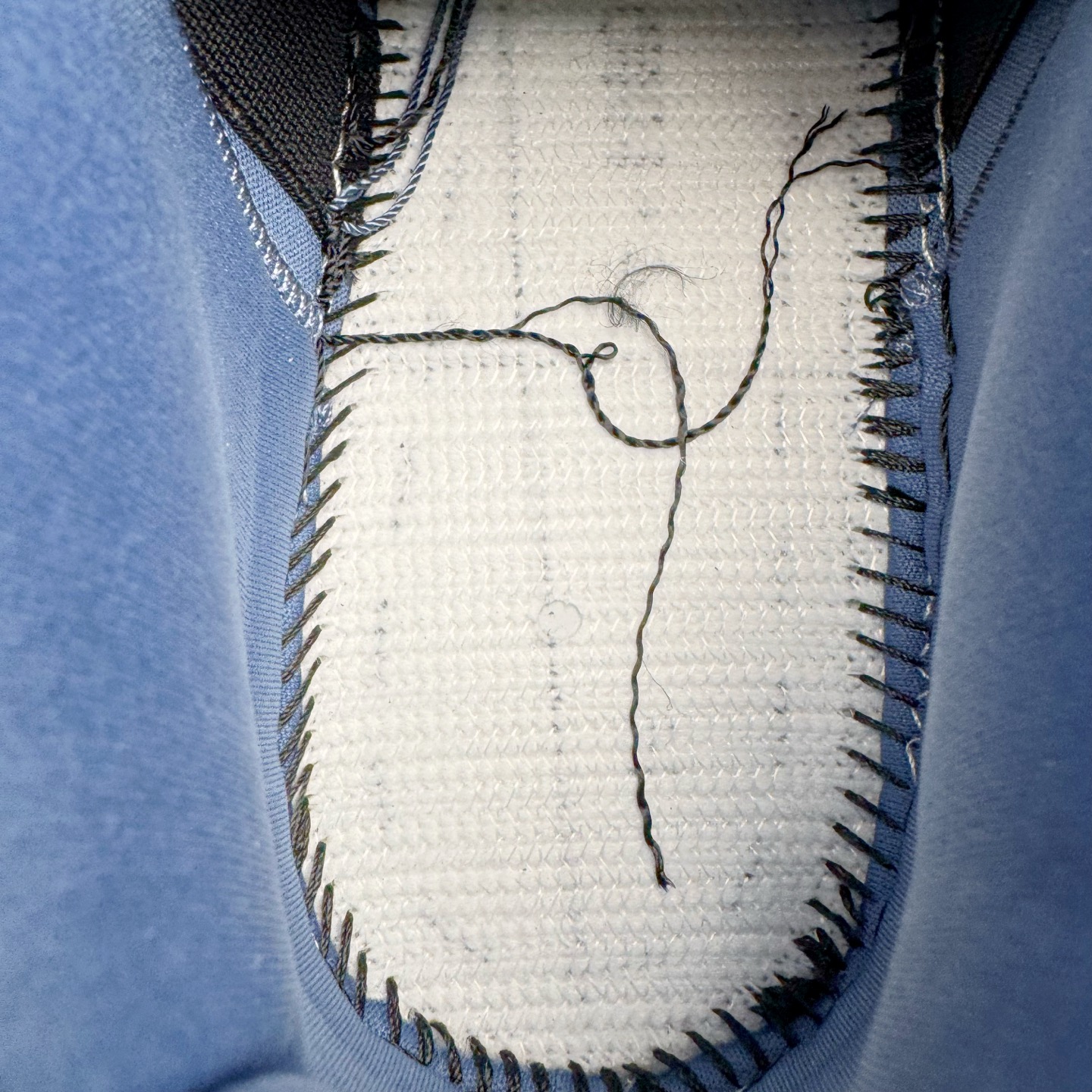 图片[10]-＃纯原 Supreme x Nk Dunk SB Dunk Low 舒适 防滑耐磨低帮板鞋 男女同款 联名美国限定米蓝 HQ8487-400 独家原厂航空铝磨具打磨大底 鞋头坡度极致还原 原盒原配 圈内天花板工艺 原厂冲刀 超高清洁度 全鞋零毛边皮料切割 全套原楦原模倾力打造完美版型 采用原厂百宏鞋带以及原厂百宏织唛舌标 内标可供原厂几率过验 原厂中底布黄色点胶 原厂中底布拉帮走线遵循公司‼️尺码：36 36.5 37.5 38 38.5 39 40 40.5 41 42 42.5 43 44 44.5 45 46 47.5-选品中心