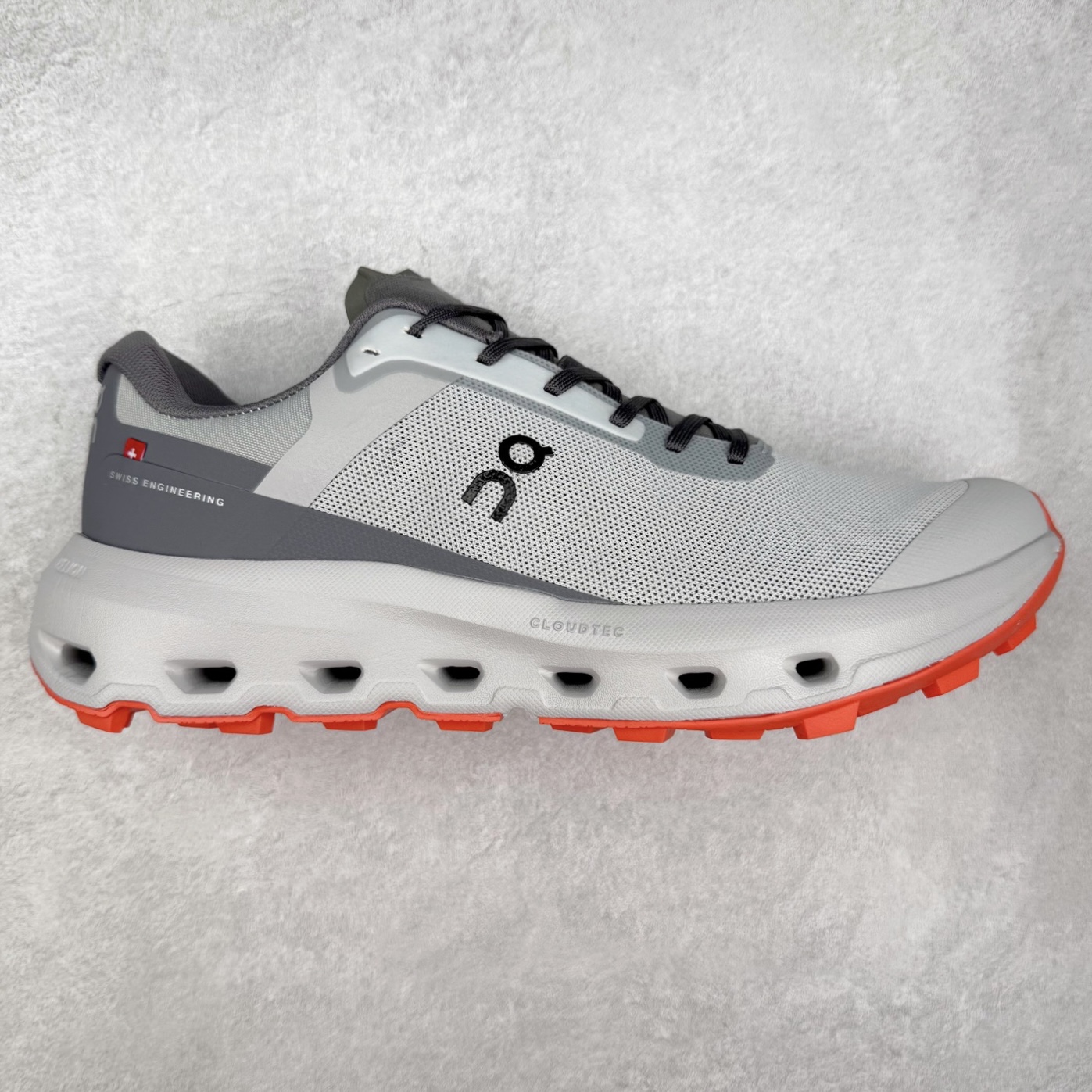 On昂跑 Cloudvista 2 舒适轻盈防滑透气回弹 低帮 越野跑步鞋 此运动品牌 开创于2010年 缓震着陆、强效回弹、轻柔质感的设计构思始终是ON研制关键 与此同时基于“为全球提供革新性的跑步感受”信念 陆续推出了多款跑鞋及其以专业运动人体跑步工程学为设计关键的功能性跑步服饰设备 让跑者不费力气地畅快畅跑 尺码：36 36.5 37.5 38 38.5 39 40 40.5 41 42 42.5 43 44 44.5 45-选品中心