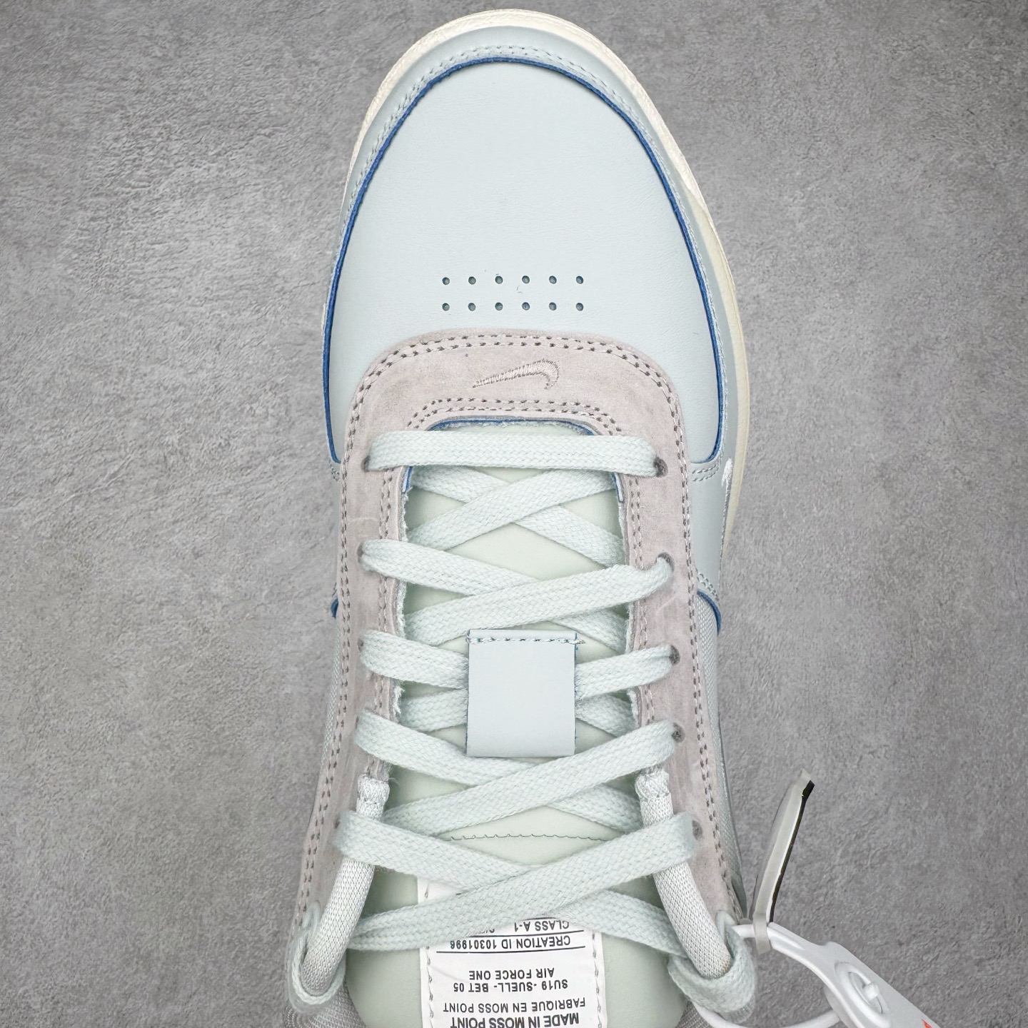 图片[4]-＃灭世/Max NK Book 1 Devin Booker 德文·布克一代男子实战篮球鞋 刮刮乐白蓝 IH0891-001 灭世纯原革新出货‼️缓震配置独家革新！实战属性直接拉满👊🏻实战 天花板上限再度提升！实战亲测-性能体验吊打国产同价位鞋款（为满足海外市场 布克一代最大尺码为47.5） ⚫️增配前掌鹅蛋ZOOM ➕抗扭片➕后掌马蹄ZOOM气垫（正品仅配置后掌zoom气垫） ⚫️采用科比4代鞋楦以及龙骨数据打造！小科4实至名归！（完美解决正品压脚趾问题） ⚫️鞋身➕鞋头增配高频补强层，提升鞋头以及脚踝支撑性 ⚫️鞋垫采用科比4代元年高弹缓震垫材质-磨合一场直接贴合脚型☑️ ⚫️外底加厚2mm，wow10止滑配方，无需磨合，抓地性能原地起飞 最强布克一代有且只在灭世纯原（支持市场任意货品正面PK） 真材实料，肉眼可见！革新升级绝非空穴来风！灭世纯原内外兼修，用态度诠释实战新篇章👊🏻 Book 1 尺码 39-47.5-选品中心