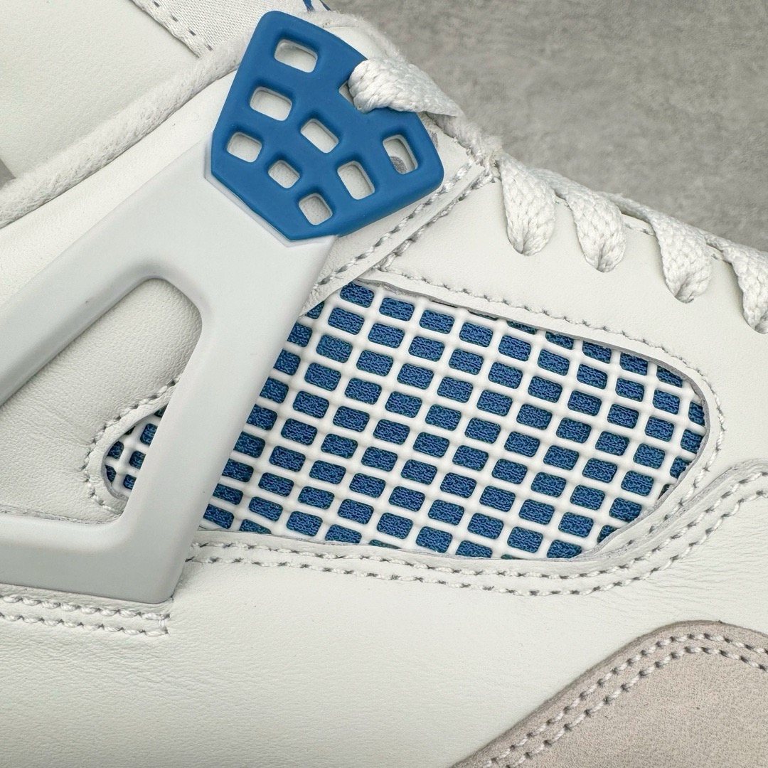图片[13]-＃Y3纯原福利 Air Jordan AJ4 Retro \\\”Military Blue\\\” 白蓝2024 FV5029-141 市售天花板产物 耗时半年巨作 全套原纸板楦头开发 原厂特供皮料加持 确保原汁原味 完美呈现四代版型 一比一鞋头弧度高度鞋身弧度 数据细节工艺流程均保持原鞋一致 原厂TPU网格鞋带扣 正确内里网布 菱角分明不变形无多余毛边 柔软性质感一致于原鞋 市场唯一原厂鞋扣模具 背面可见隐藏注塑口 原厂织唛标 原厂飞人电绣工艺 尾指中部跳三针 独家绑鞋带手法 印刷中底布 四线拉帮 米色美纹纸贴合固定 进口港宝加持 后跟自然饱满 全鞋荧光划线卡点 追求极致完美 每一双都是工艺品 多重QC质检 超越公司货的品控标准 实实在在的免检产品 尺码对应库存明细‼️-选品中心