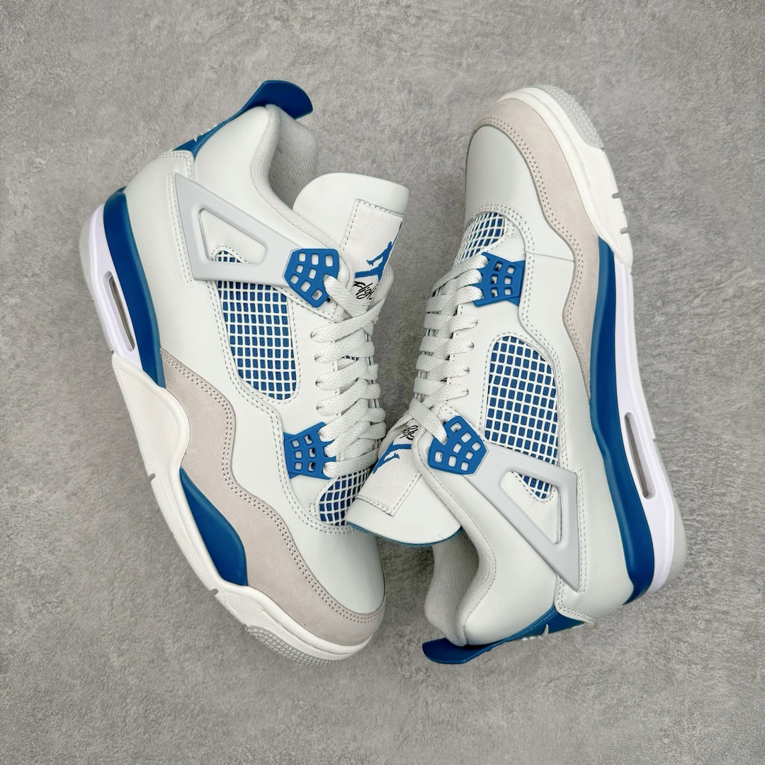 图片[3]-＃Y3纯原福利 Air Jordan AJ4 Retro \\\”Military Blue\\\” 白蓝2024 FV5029-141 市售天花板产物 耗时半年巨作 全套原纸板楦头开发 原厂特供皮料加持 确保原汁原味 完美呈现四代版型 一比一鞋头弧度高度鞋身弧度 数据细节工艺流程均保持原鞋一致 原厂TPU网格鞋带扣 正确内里网布 菱角分明不变形无多余毛边 柔软性质感一致于原鞋 市场唯一原厂鞋扣模具 背面可见隐藏注塑口 原厂织唛标 原厂飞人电绣工艺 尾指中部跳三针 独家绑鞋带手法 印刷中底布 四线拉帮 米色美纹纸贴合固定 进口港宝加持 后跟自然饱满 全鞋荧光划线卡点 追求极致完美 每一双都是工艺品 多重QC质检 超越公司货的品控标准 实实在在的免检产品 尺码对应库存明细‼️-选品中心
