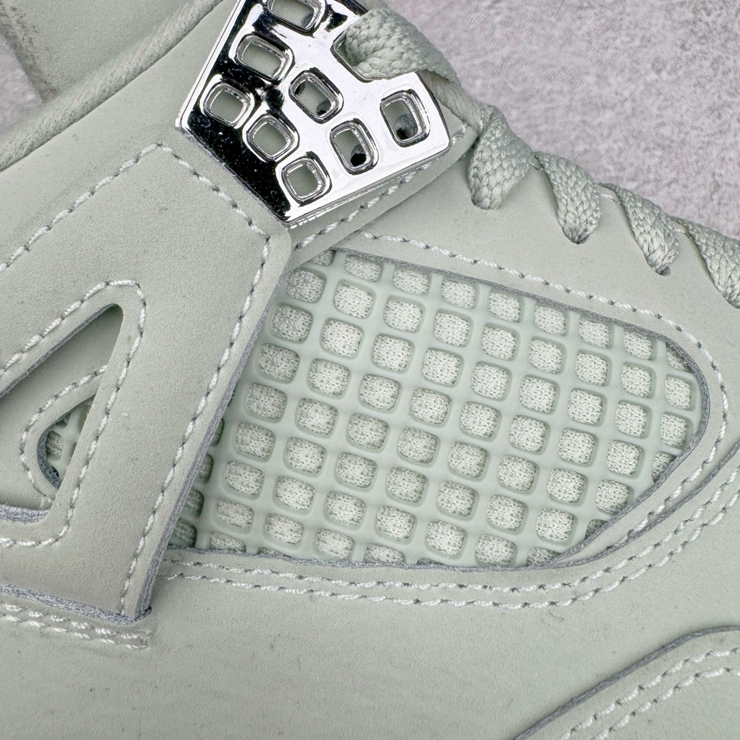 图片[17]-＃Y3纯原福利 Air Jordan AJ4 \\\”Seafoam\\\” 薄荷绿 HV0823-003 市售天花板产物 耗时半年巨作 全套原纸板楦头开发 原厂特供皮料加持 确保原汁原味 完美呈现四代版型 一比一鞋头弧度高度鞋身弧度 数据细节工艺流程均保持原鞋一致 原厂TPU网格鞋带扣 正确内里网布 菱角分明不变形无多余毛边 柔软性质感一致于原鞋 市场唯一原厂鞋扣模具 背面可见隐藏注塑口 原厂织唛标 原厂飞人电绣工艺 尾指中部跳三针 独家绑鞋带手法 印刷中底布 四线拉帮 米色美纹纸贴合固定 进口港宝加持 后跟自然饱满 全鞋荧光划线卡点 追求极致完美 每一双都是工艺品 多重QC质检 超越公司货的品控标准 实实在在的免检产品 尺码对应库存明细‼️-选品中心