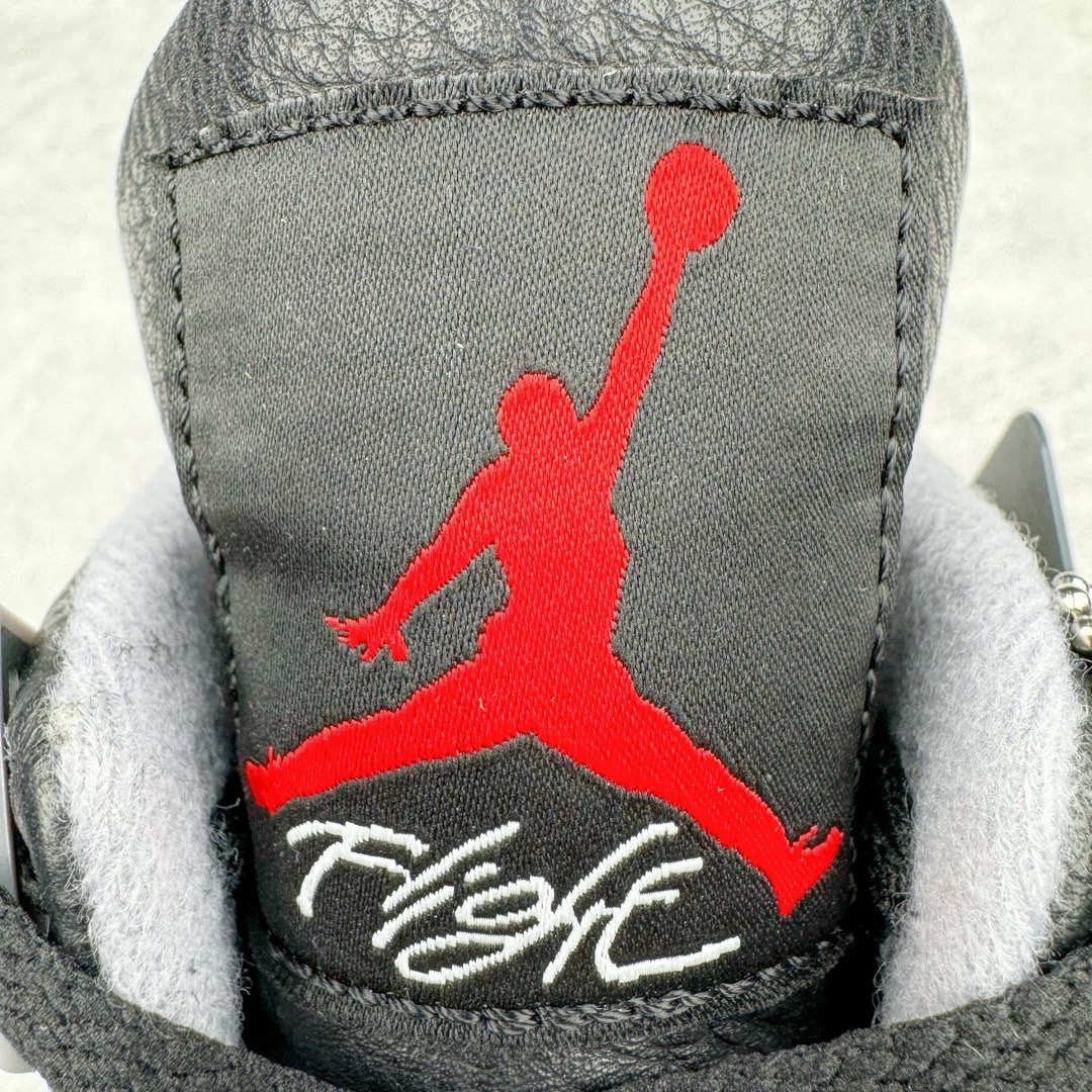 图片[16]-＃Y3纯原福利 Air Jordan AJ4 \\\”Bred Reimagined\\\” 黑红2024 FV5029-006 市售天花板产物 耗时半年巨作 全套原纸板楦头开发 原厂特供皮料加持 确保原汁原味 完美呈现四代版型 一比一鞋头弧度高度鞋身弧度 数据细节工艺流程均保持原鞋一致 原厂TPU网格鞋带扣 正确内里网布 菱角分明不变形无多余毛边 柔软性质感一致于原鞋 市场唯一原厂鞋扣模具 背面可见隐藏注塑口 原厂织唛标 原厂飞人电绣工艺 尾指中部跳三针 独家绑鞋带手法 印刷中底布 四线拉帮 米色美纹纸贴合固定 进口港宝加持 后跟自然饱满 全鞋荧光划线卡点 追求极致完美 每一双都是工艺品 多重QC质检 超越公司货的品控标准 实实在在的免检产品 尺码对应库存明细‼️-选品中心