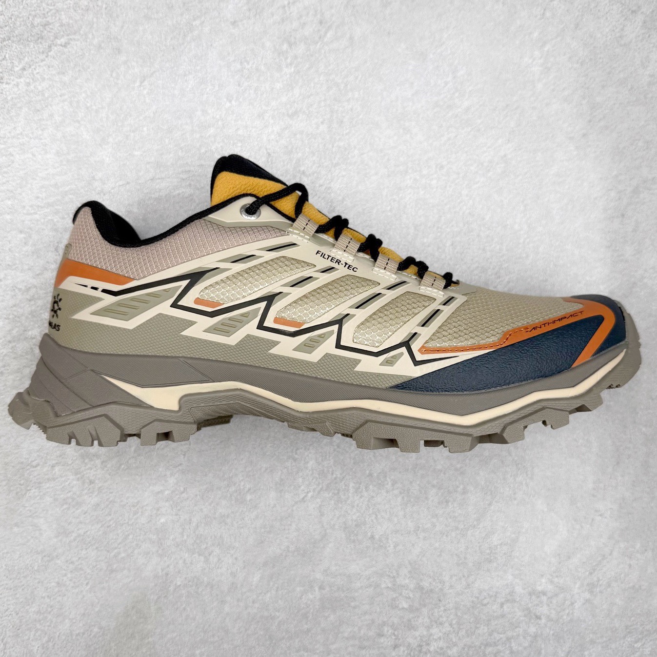 图片[5]-＃K版 KAILAS 凯乐石远征5代 FLT 舒适简约经典登山 防滑耐磨防水低帮徒步鞋 KAILAS凯乐石品牌是全球三大全系攀登品牌之一，于2003年创立于中国广州，致力于为有攀登梦想的户外运动员及爱好者，研发制造功能性专业装备，满足他们在极限环境下安全舒适的需求，凯乐石专注于科技面料的开发及专业功能设计，产品线覆盖登山、攀岩、徒步、越野跑山、露营、旅行等多项户外运动，通过运动员的测试反馈，不断进化迭代，产品荣获国内外大奖71座，发明专利21个，更突破性的自主研发攀登器械，打造出中国的攀登硬实力。实拍调校N版已经零色差零失真 百分百还原实物色彩所见即所得 不存在货不对板色差等低级问题 选购参考实物拍摄 不混卖不参货 只用心做好货严格选品 承诺混一赔十 尺码：36 36.5 37.5 38 38.5 39 39.5 40 40.5 41 41.5 42 42.5 43 44 44.5 45-选品中心