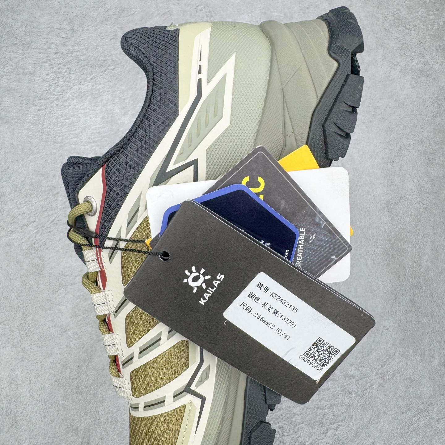 图片[7]-＃K版 KAILAS 凯乐石远征5代 FLT 舒适简约经典登山 防滑耐磨防水低帮徒步鞋 KAILAS凯乐石品牌是全球三大全系攀登品牌之一，于2003年创立于中国广州，致力于为有攀登梦想的户外运动员及爱好者，研发制造功能性专业装备，满足他们在极限环境下安全舒适的需求，凯乐石专注于科技面料的开发及专业功能设计，产品线覆盖登山、攀岩、徒步、越野跑山、露营、旅行等多项户外运动，通过运动员的测试反馈，不断进化迭代，产品荣获国内外大奖71座，发明专利21个，更突破性的自主研发攀登器械，打造出中国的攀登硬实力。实拍调校N版已经零色差零失真 百分百还原实物色彩所见即所得 不存在货不对板色差等低级问题 选购参考实物拍摄 不混卖不参货 只用心做好货严格选品 承诺混一赔十 尺码：36 36.5 37.5 38 38.5 39 39.5 40 40.5 41 41.5 42 42.5 43 44 44.5 45-选品中心