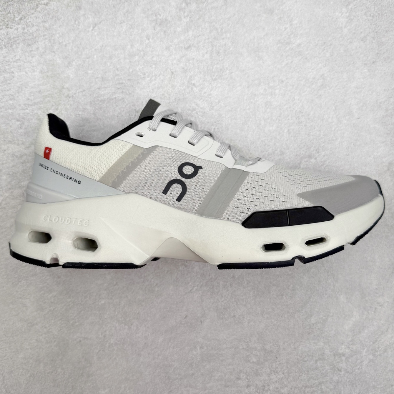 ＃DT On昂跑 Cloudpulse 系列网布舒适简约 减震防滑低帮训练鞋 此运动品牌 开创于2010年 缓震着陆、强效回弹、轻柔质感的设计构思始终是ON研制关键 与此同时基于“为全球提供革新性的跑步感受”信念 陆续推出了多款跑鞋及其以专业运动人体跑步工程学为设计关键的功能性跑步服饰设备 让跑者不费力气地畅快畅跑 尺码：36 36.5 37.5 38 38.5 39 40 40.5 41 42 42.5 43 44 44.5 45-选品中心