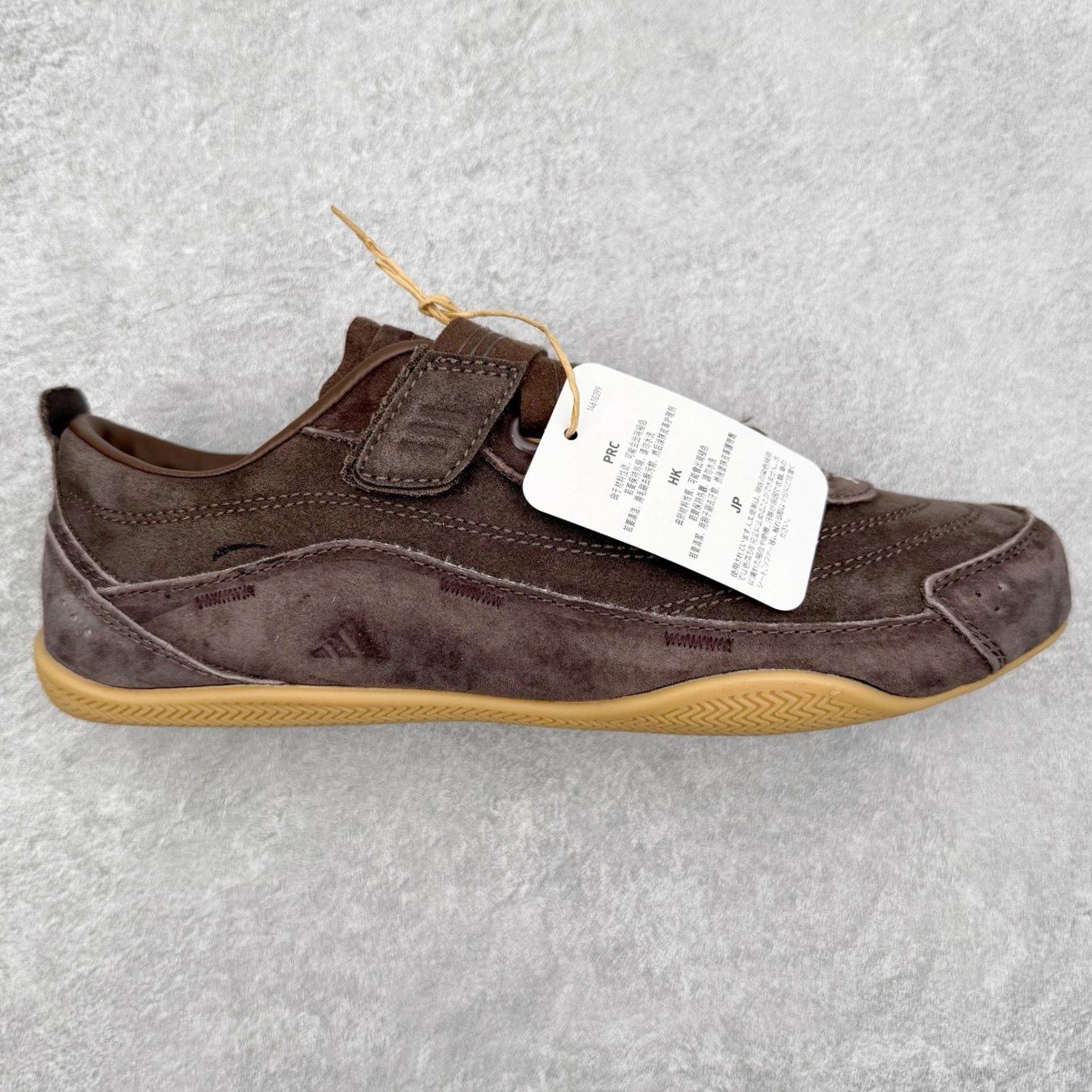 图片[3]-AD FOS URBAN REVERIE 舒适百搭 耐磨 低帮 生活休闲鞋 实拍调校N版已经零色差零失真 百分百还原实物色彩所见即所得 不存在货不对板色差等低级问题 选购参考实物拍摄 不混卖不参货 只用心做好货严格选品 承诺混一赔十 尺码：36 36.5 37.5 38 38.5 39 40 40.5 41 42 42.5 43 44 44.5 45-选品中心