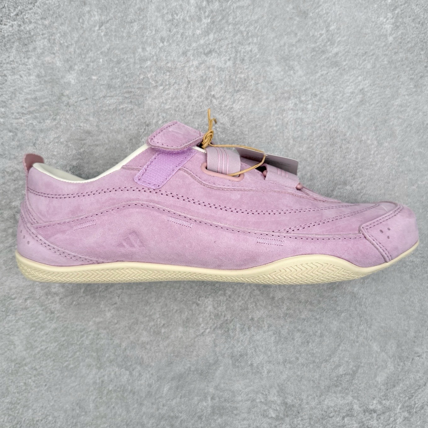 图片[6]-AD FOS URBAN REVERIE 舒适百搭 耐磨 低帮 生活休闲鞋 实拍调校N版已经零色差零失真 百分百还原实物色彩所见即所得 不存在货不对板色差等低级问题 选购参考实物拍摄 不混卖不参货 只用心做好货严格选品 承诺混一赔十 尺码：36 36.5 37.5 38 38.5 39 40 40.5 41 42 42.5 43 44 44.5 45-选品中心