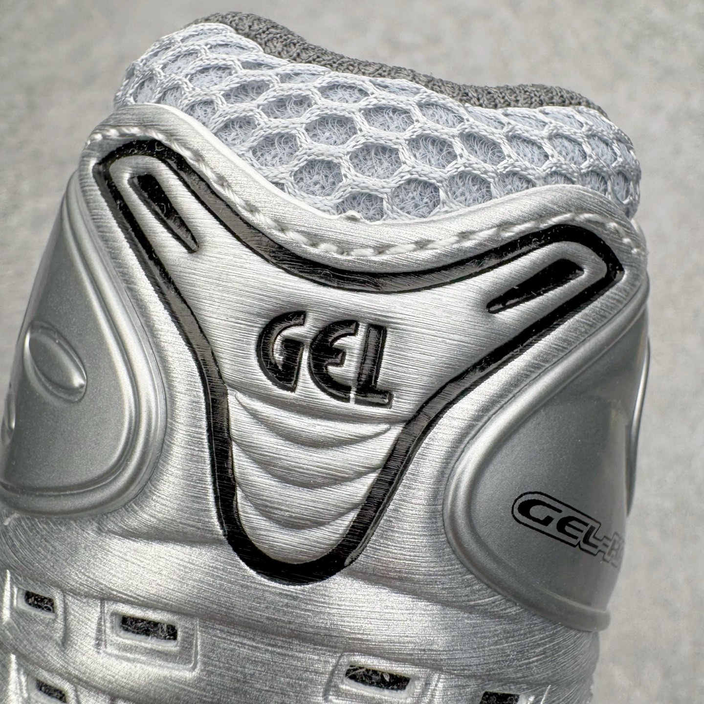 图片[16]-＃ZC总裁 Asics Gel-Kayano K14 亚瑟士系列复古舒适织物合成革减震防滑耐磨低帮休闲跑步鞋 市场顶级版本 原装纸板楦头开发 独家私模五层组合大底 原厂定制缓震硅胶加持 原盒原配 官方四联吊牌 一比一同步原鞋工艺和用料 鞋面原厂“三明治”多层网布 区别其他同价版本 鞋垫采用原厂OrthoLite欧索莱材质 非普通海玻璃鞋垫 后跟一样采用了GEL缓震胶 整体系列设计非常的科技感 锻炼跑步的同时让你一样时尚百搭 尺码：36 37 37.5 38 39 39.5 40 40.5 41.5 42 42.5 43.5 44 44.5 45 46-选品中心