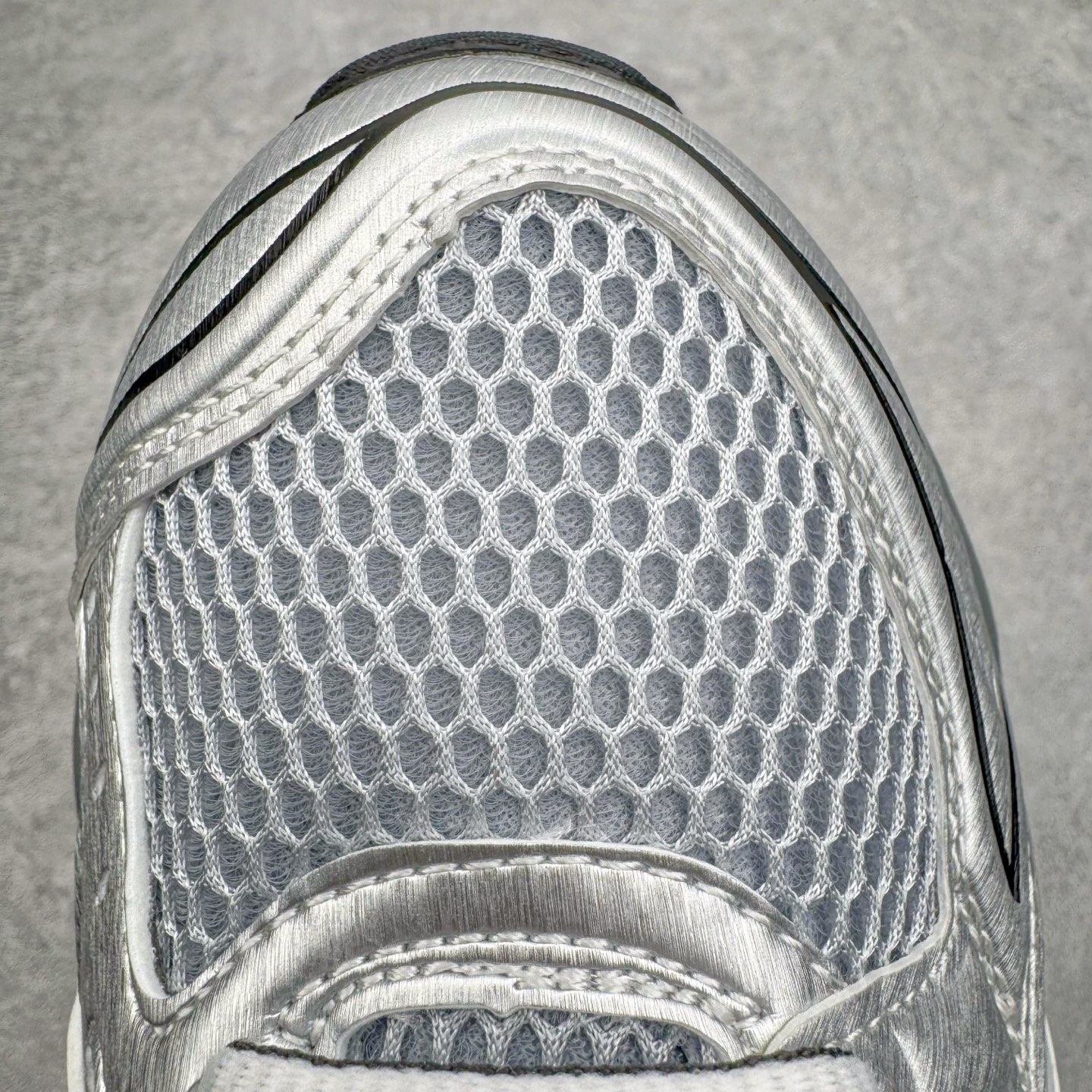 图片[15]-＃ZC总裁 Asics Gel-Kayano K14 亚瑟士系列复古舒适织物合成革减震防滑耐磨低帮休闲跑步鞋 市场顶级版本 原装纸板楦头开发 独家私模五层组合大底 原厂定制缓震硅胶加持 原盒原配 官方四联吊牌 一比一同步原鞋工艺和用料 鞋面原厂“三明治”多层网布 区别其他同价版本 鞋垫采用原厂OrthoLite欧索莱材质 非普通海玻璃鞋垫 后跟一样采用了GEL缓震胶 整体系列设计非常的科技感 锻炼跑步的同时让你一样时尚百搭 尺码：36 37 37.5 38 39 39.5 40 40.5 41.5 42 42.5 43.5 44 44.5 45 46-选品中心