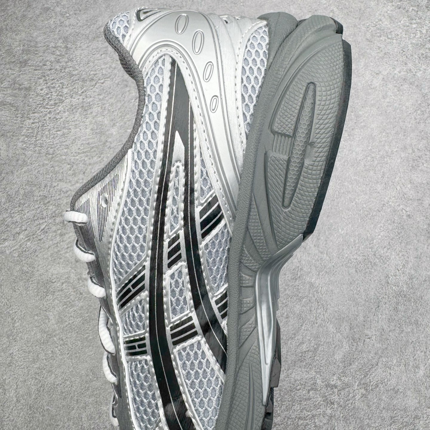 图片[7]-＃ZC总裁 Asics Gel-Kayano K14 亚瑟士系列复古舒适织物合成革减震防滑耐磨低帮休闲跑步鞋 市场顶级版本 原装纸板楦头开发 独家私模五层组合大底 原厂定制缓震硅胶加持 原盒原配 官方四联吊牌 一比一同步原鞋工艺和用料 鞋面原厂“三明治”多层网布 区别其他同价版本 鞋垫采用原厂OrthoLite欧索莱材质 非普通海玻璃鞋垫 后跟一样采用了GEL缓震胶 整体系列设计非常的科技感 锻炼跑步的同时让你一样时尚百搭 尺码：36 37 37.5 38 39 39.5 40 40.5 41.5 42 42.5 43.5 44 44.5 45 46-选品中心