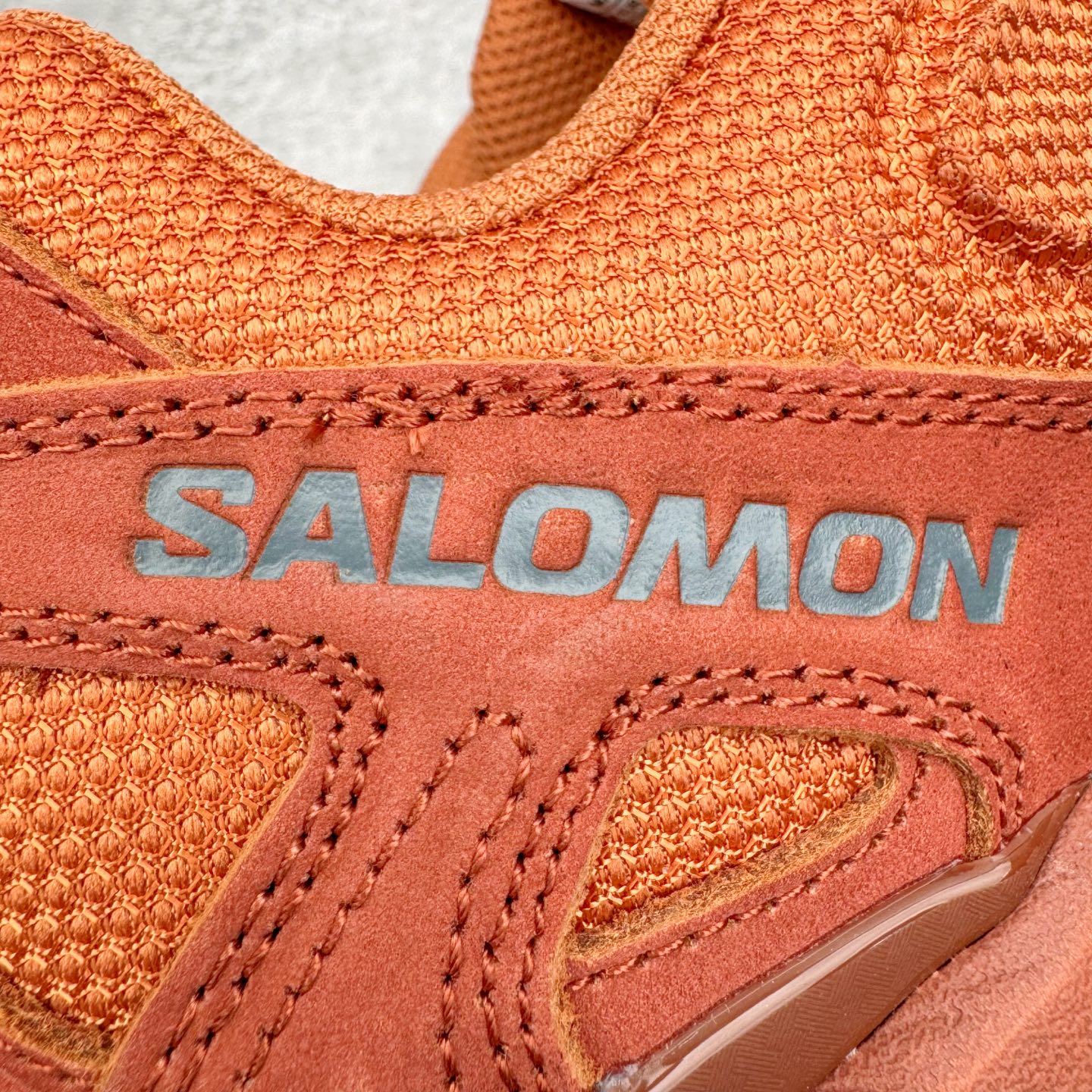 图片[18]-＃GX/绿X JEONGLI x SALOMON XA PRO 3D XA PRO 3D 萨洛蒙联名舒适百搭舒适百搭减震耐磨透气低帮休闲越野跑步鞋 纯原外贸平台特供订单 耗时半年巨作 全套原纸板楦头开发 原厂特供网布配套加持 确保原汁原味 完美呈现版型 原档数据独家私模五层组合大底 男女鞋同步官方开发至46.5 原装Ortholite轻量化鞋垫 中底布带钢印编号 原厂TPU锁扣 进口港宝加持 后跟自然饱满 还原公司包裹性 鞋面采用SENSIFT贴合技术 全方位贴合包裹脚型 鞋跟部鞋底牵引设计 提供强大的抓地性能 更适应野外崎岖不平的道路 其3D ADVANCED CHASSIS底盘 材料轻量大化 钉齿设计更具稳定性 防护性 鞋底易磨损区运用CONTAGRIP高耐磨材料 应对城市硬质路面长距离跑考验 尺码：36 36.5 37.5 38 38.5 39 40 40.5 41 42 42.5 43 44 44.5 45 46 46.5-选品中心