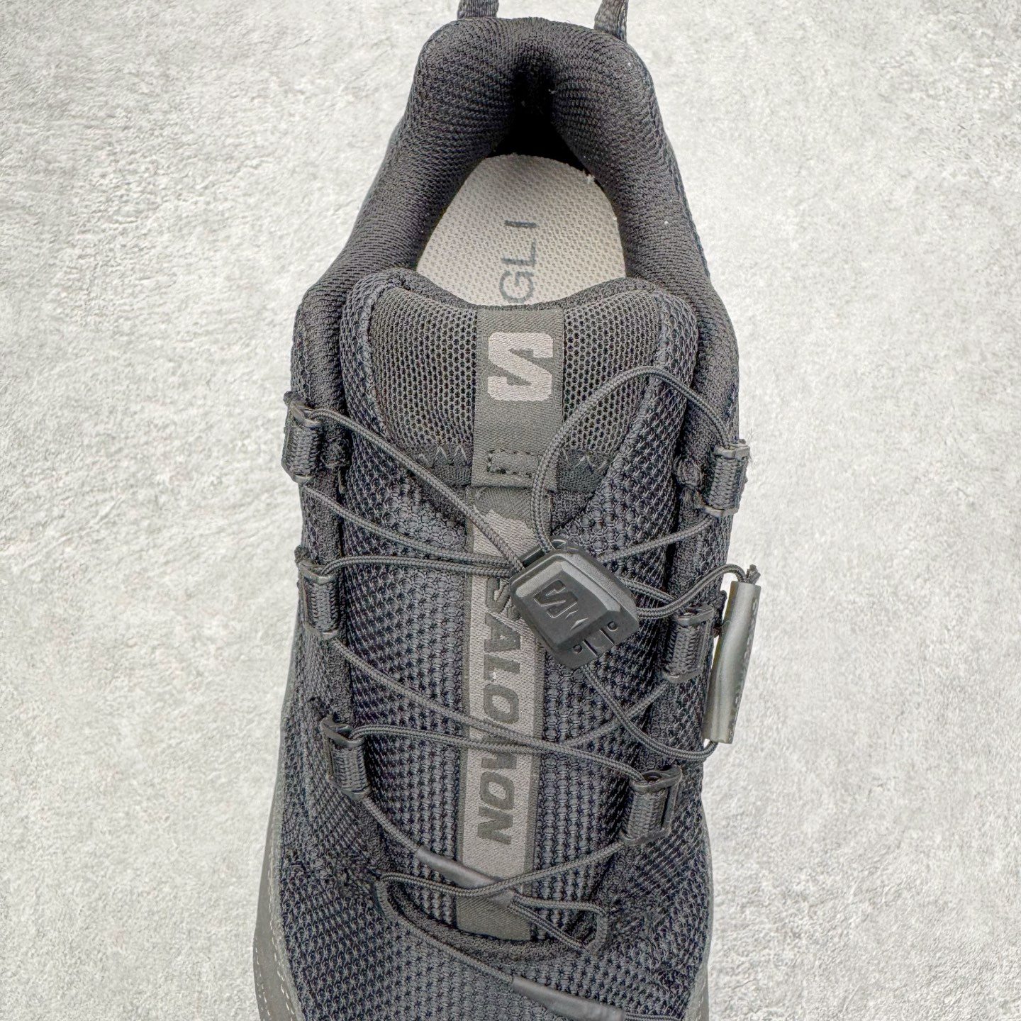 图片[5]-＃GX/绿X JEONGLI x SALOMON XA PRO 3D XA PRO 3D 萨洛蒙联名舒适百搭舒适百搭减震耐磨透气低帮休闲越野跑步鞋 纯原外贸平台特供订单 耗时半年巨作 全套原纸板楦头开发 原厂特供网布配套加持 确保原汁原味 完美呈现版型 原档数据独家私模五层组合大底 男女鞋同步官方开发至46.5 原装Ortholite轻量化鞋垫 中底布带钢印编号 原厂TPU锁扣 进口港宝加持 后跟自然饱满 还原公司包裹性 鞋面采用SENSIFT贴合技术 全方位贴合包裹脚型 鞋跟部鞋底牵引设计 提供强大的抓地性能 更适应野外崎岖不平的道路 其3D ADVANCED CHASSIS底盘 材料轻量大化 钉齿设计更具稳定性 防护性 鞋底易磨损区运用CONTAGRIP高耐磨材料 应对城市硬质路面长距离跑考验 尺码：36 36.5 37.5 38 38.5 39 40 40.5 41 42 42.5 43 44 44.5 45 46 46.5-选品中心