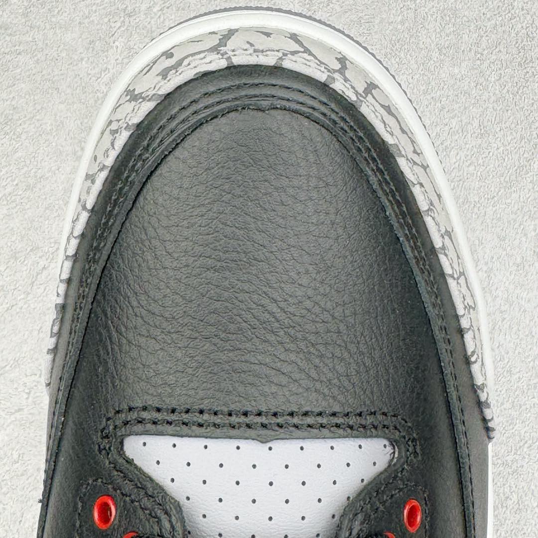 图片[15]-＃PK纯原福利 Air Jordan AJ3 Retro 复刻黑水泥 DN3707-010 目前市场最推荐的产品 市场唯一正确批次 操刀耗时半年巨作 超合理的单价 拒绝高利润 全套原纸板楦头开发 原厂大底磨具加持立体防滑纹理 原装可视Air Sole气垫 原汁原味最完美的三代版型 唯一正确鞋头趴度弧度高度鞋身腰线 原厂TPU彩虹扎染后跟饰片 正确内里反口里网布 皮料菱角分明不变形无多余毛边 广东原厂zp同批次手工大底描漆拉丝 市场唯一原厂鞋扣模具 原厂织唛标 原厂飞人电绣工艺 尾指中部跳三针 独家绑鞋带手法 印刷中底布 四线拉帮 米色美纹纸贴合固定 进口港宝加持 后跟自然饱满 全鞋荧光划线卡点 追求极致完美 每一双都是工艺品 多重QC质检 超越公司货的品控标准 实实在在的免检产品 尺码：40 40.5 41 42 42.5 43 44 44.5 45 46 47.5 48.5-选品中心