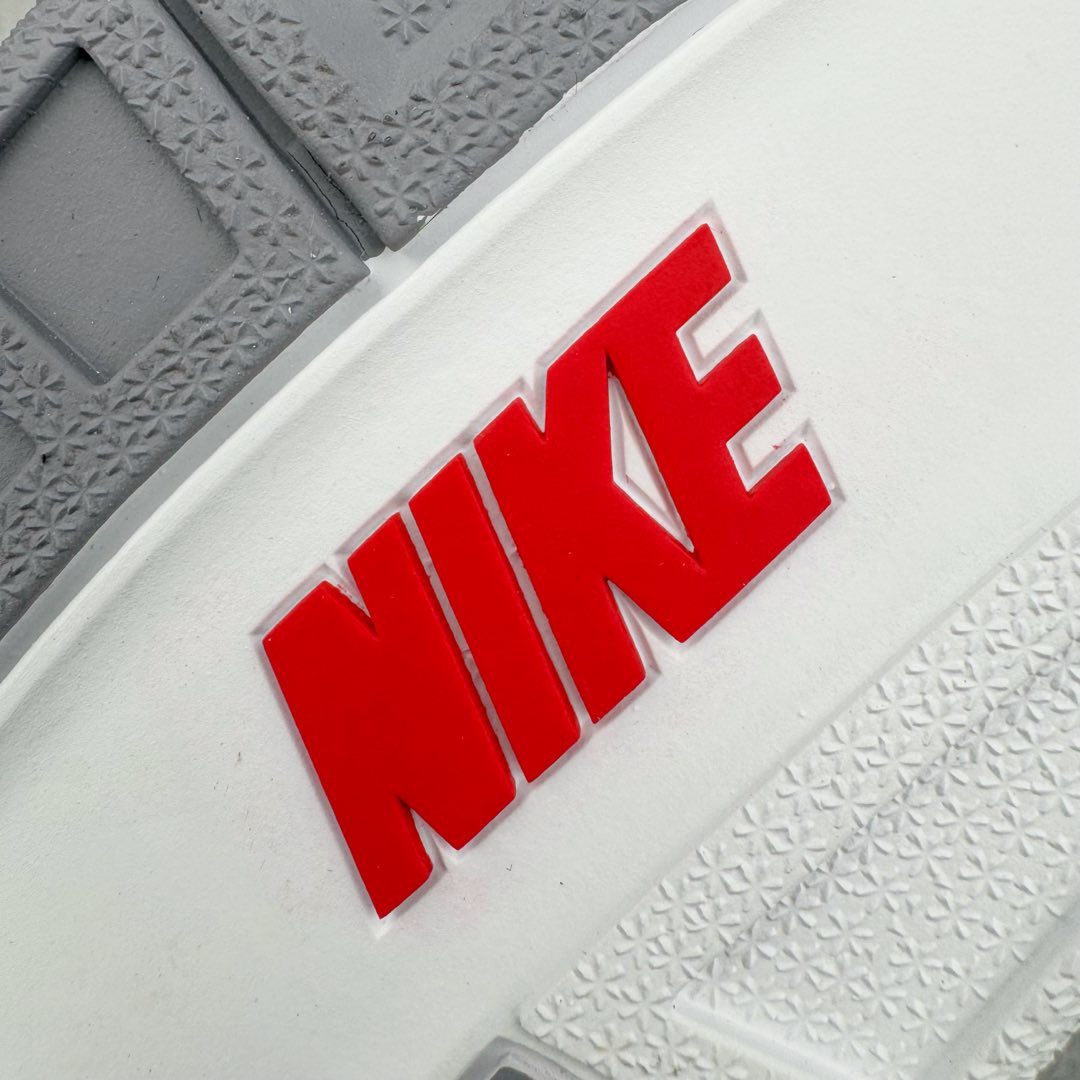 图片[22]-＃PK纯原福利 Air Jordan AJ3 Retro 复刻黑水泥 DN3707-010 目前市场最推荐的产品 市场唯一正确批次 操刀耗时半年巨作 超合理的单价 拒绝高利润 全套原纸板楦头开发 原厂大底磨具加持立体防滑纹理 原装可视Air Sole气垫 原汁原味最完美的三代版型 唯一正确鞋头趴度弧度高度鞋身腰线 原厂TPU彩虹扎染后跟饰片 正确内里反口里网布 皮料菱角分明不变形无多余毛边 广东原厂zp同批次手工大底描漆拉丝 市场唯一原厂鞋扣模具 原厂织唛标 原厂飞人电绣工艺 尾指中部跳三针 独家绑鞋带手法 印刷中底布 四线拉帮 米色美纹纸贴合固定 进口港宝加持 后跟自然饱满 全鞋荧光划线卡点 追求极致完美 每一双都是工艺品 多重QC质检 超越公司货的品控标准 实实在在的免检产品 尺码：40 40.5 41 42 42.5 43 44 44.5 45 46 47.5 48.5-选品中心