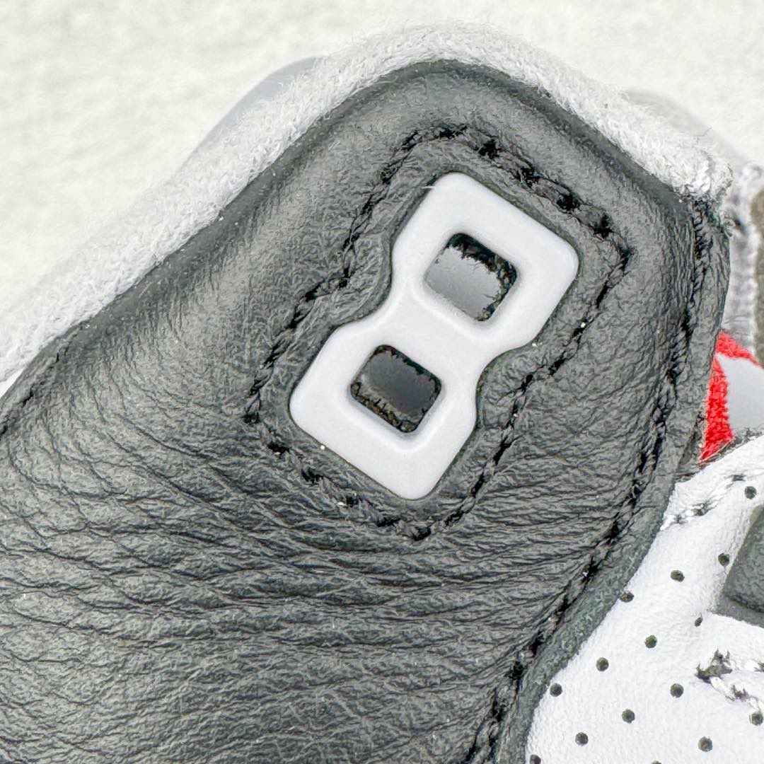 图片[17]-＃PK纯原福利 Air Jordan AJ3 Retro 复刻黑水泥 DN3707-010 目前市场最推荐的产品 市场唯一正确批次 操刀耗时半年巨作 超合理的单价 拒绝高利润 全套原纸板楦头开发 原厂大底磨具加持立体防滑纹理 原装可视Air Sole气垫 原汁原味最完美的三代版型 唯一正确鞋头趴度弧度高度鞋身腰线 原厂TPU彩虹扎染后跟饰片 正确内里反口里网布 皮料菱角分明不变形无多余毛边 广东原厂zp同批次手工大底描漆拉丝 市场唯一原厂鞋扣模具 原厂织唛标 原厂飞人电绣工艺 尾指中部跳三针 独家绑鞋带手法 印刷中底布 四线拉帮 米色美纹纸贴合固定 进口港宝加持 后跟自然饱满 全鞋荧光划线卡点 追求极致完美 每一双都是工艺品 多重QC质检 超越公司货的品控标准 实实在在的免检产品 尺码：40 40.5 41 42 42.5 43 44 44.5 45 46 47.5 48.5-选品中心