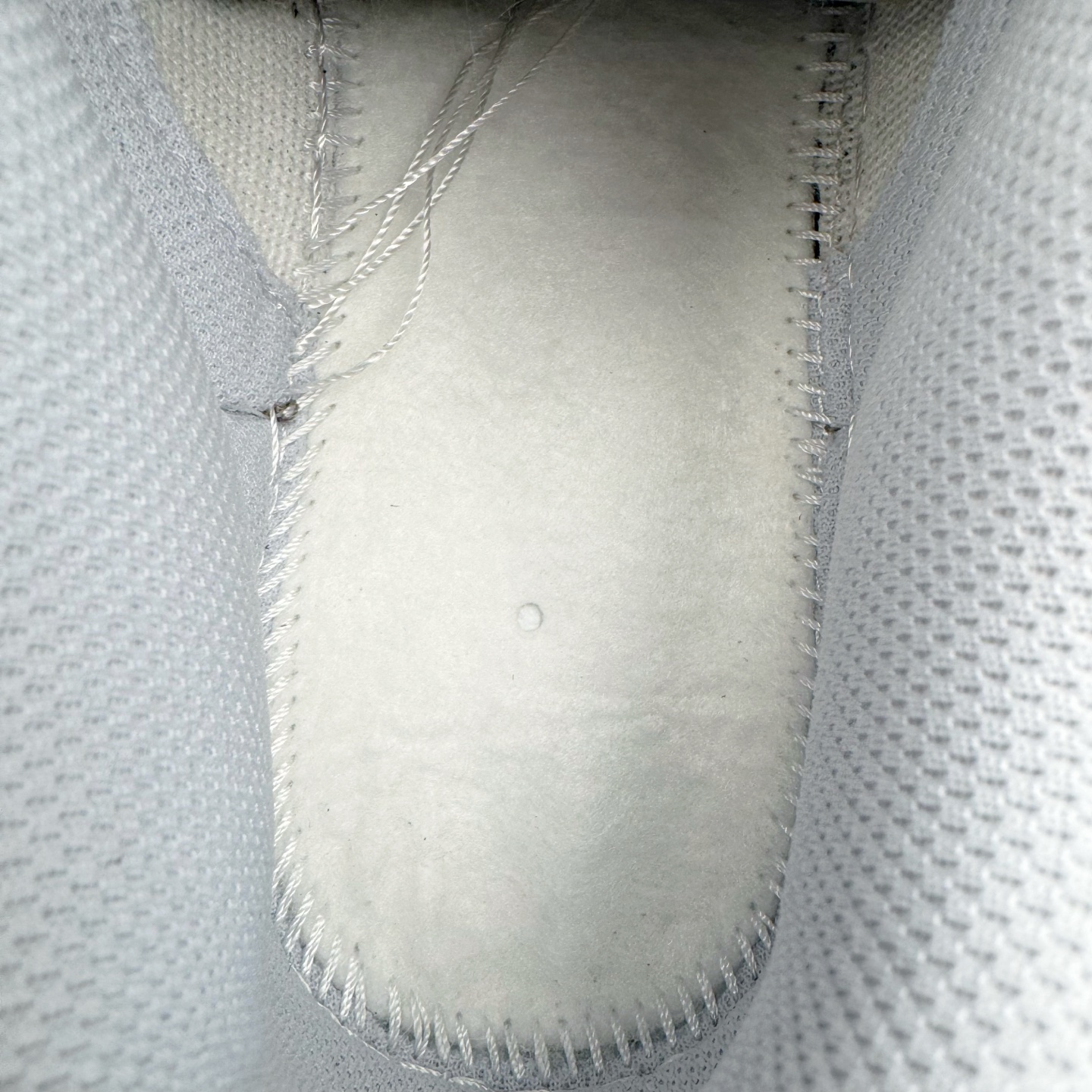 图片[10]-＃YC纯原 NK Dunk Low 棕灰色 HF5441-202 实力大厂出品 新配色陆续开发 利润个位数只为口碑 全套原纸板楦头开发 确保原汁原味 完美呈现DUNK版型 一比一鞋头弧度高度鞋身弧度 此版本只针对中端市场 皮料材质有所更替 其他数据细节工艺流程均保持一致 绝不口嗨 细节品控鞋型随意对比 独家私模官方第六代原厂航空铝磨具打磨大底 鞋头坡度极致还原 无解鞋型 原盒原配 圈内天花板工艺 原厂玻璃冲刀 超高清洁度 全鞋零毛边皮料切割 原厂中底布点胶 中底布拉帮走线遵循公司 尺码：36 36.5 37.5 38 38.5 39 40 40.5 41 42 42.5 43 44 44.5 45 46-选品中心