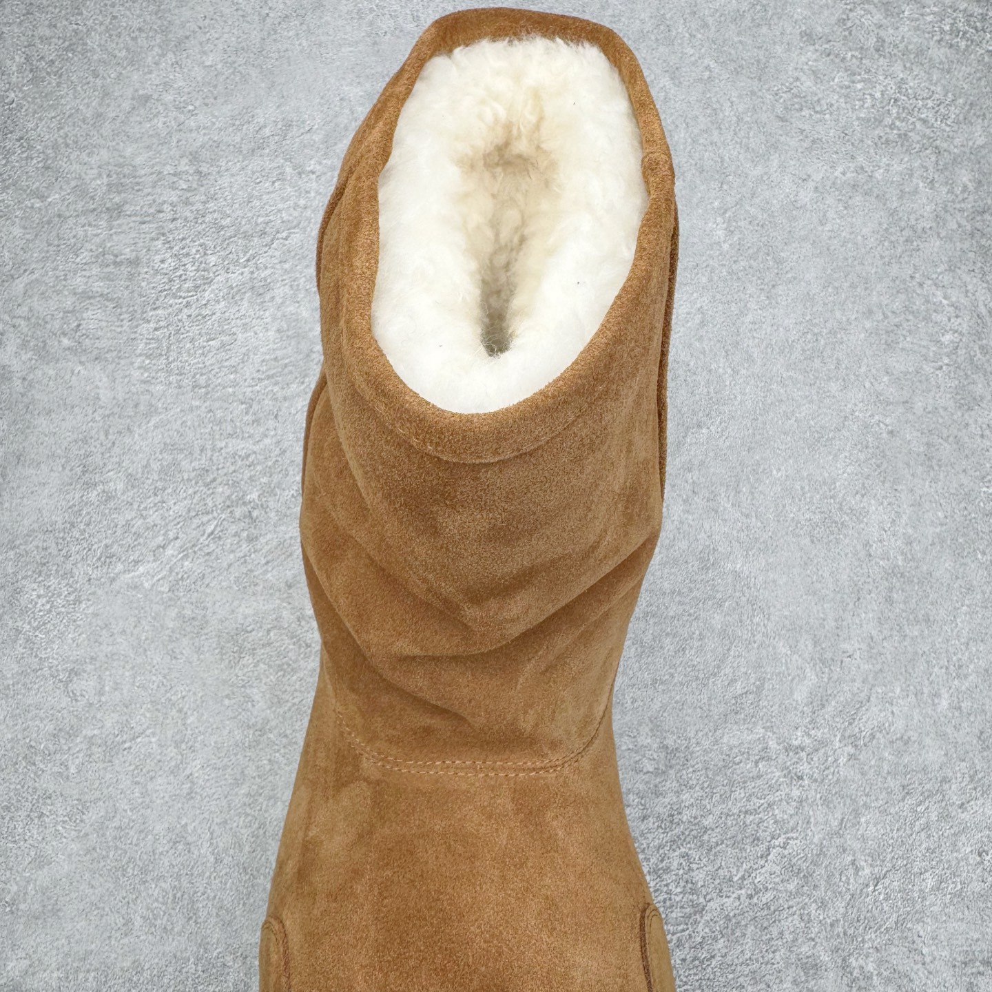 图片[5]-＃GD广顶 Balenciaga Alaska Fur 巴黎世家绒面革圆头套筒短筒雪地靴 原版购入开发 做货 极致做旧 巴黎世家做旧的款式百分之90都是好看的 这双靴子也不例外 破旧风格 双层材质 外层粗帆布做了磨损和褪色处理 内层做了透气网状里布 比较惊艳的是鞋底和鞋侧橡胶 原版定制进口做旧帆布 原版进口透气网里 原版开模橡胶大底 增高底厚5CM超显大长腿NCC 尺码： 39 40 41 42 43 44 45-选品中心