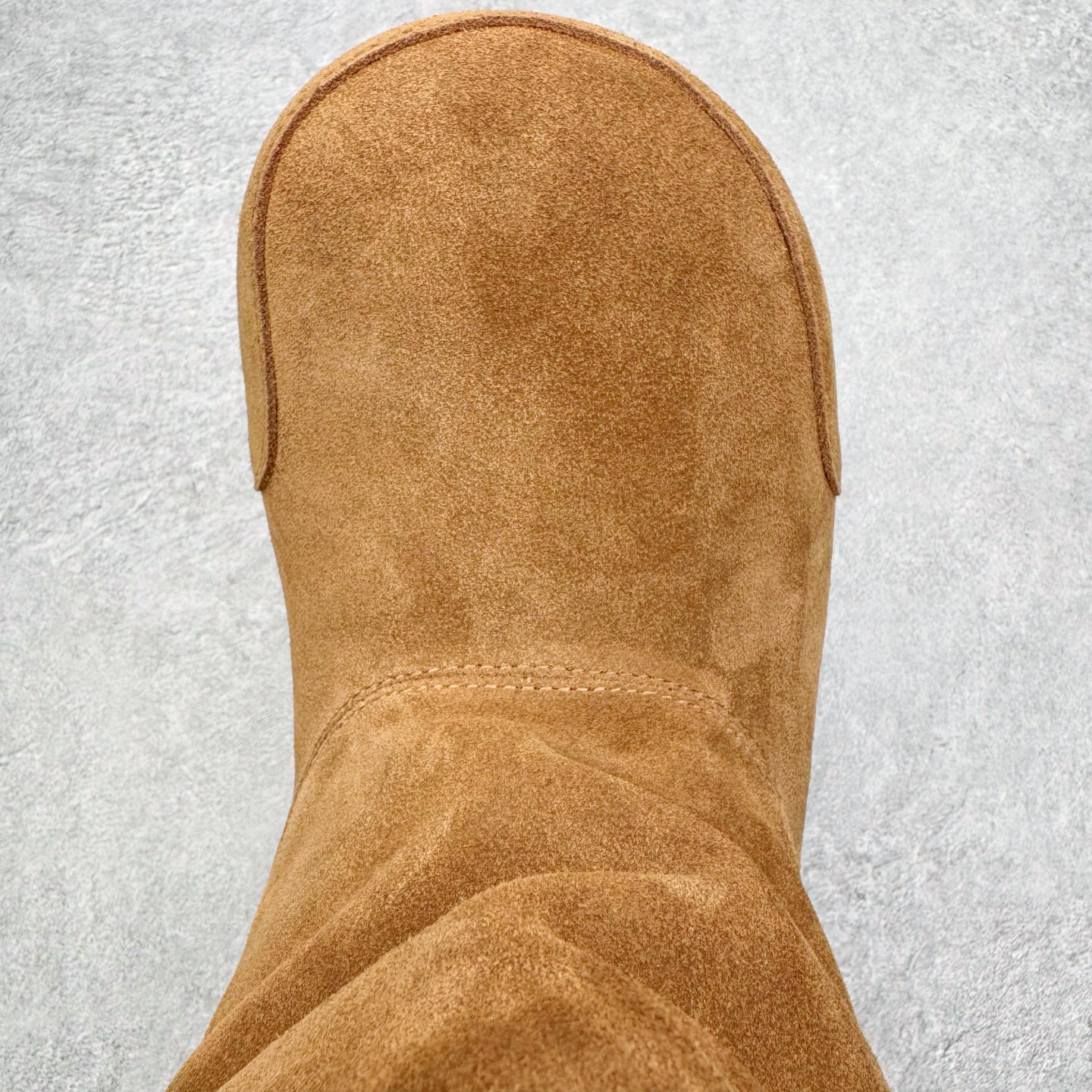 图片[4]-＃GD广顶 Balenciaga Alaska Fur 巴黎世家绒面革圆头套筒短筒雪地靴 原版购入开发 做货 极致做旧 巴黎世家做旧的款式百分之90都是好看的 这双靴子也不例外 破旧风格 双层材质 外层粗帆布做了磨损和褪色处理 内层做了透气网状里布 比较惊艳的是鞋底和鞋侧橡胶 原版定制进口做旧帆布 原版进口透气网里 原版开模橡胶大底 增高底厚5CM超显大长腿NCC 尺码： 39 40 41 42 43 44 45-选品中心