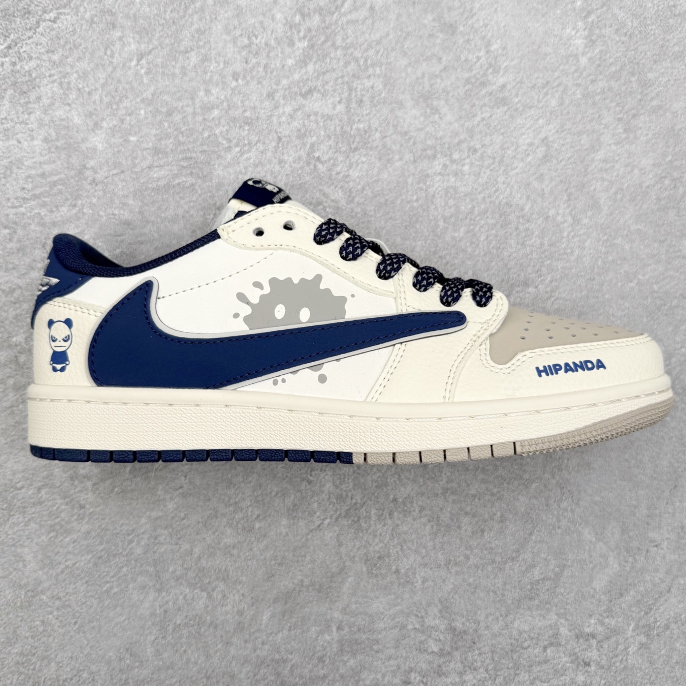 TS x Air Jordan AJ1 Low 倒钩低帮联名定制配色 XD0798-310 原厂内置气垫魔块 A模大底 头层小牛皮 鞋舌AJ原厂专用牛津布+AJ专用反口珍珠布+原厂无杂质高弹内里海棉+特殊封边弹力鞋带 实拍调校N版已经零色差零失真 百分百还原实物色彩所见即所得 不存在货不对板色差等低级问题 选购参考实物拍摄 不混卖不参货 只用心做好货严格选品 承诺混一赔十 尺码：36 36.5 37.5 38 38.5 39 40 40.5 41 42 42.5 43 44 44.5 45-选品中心