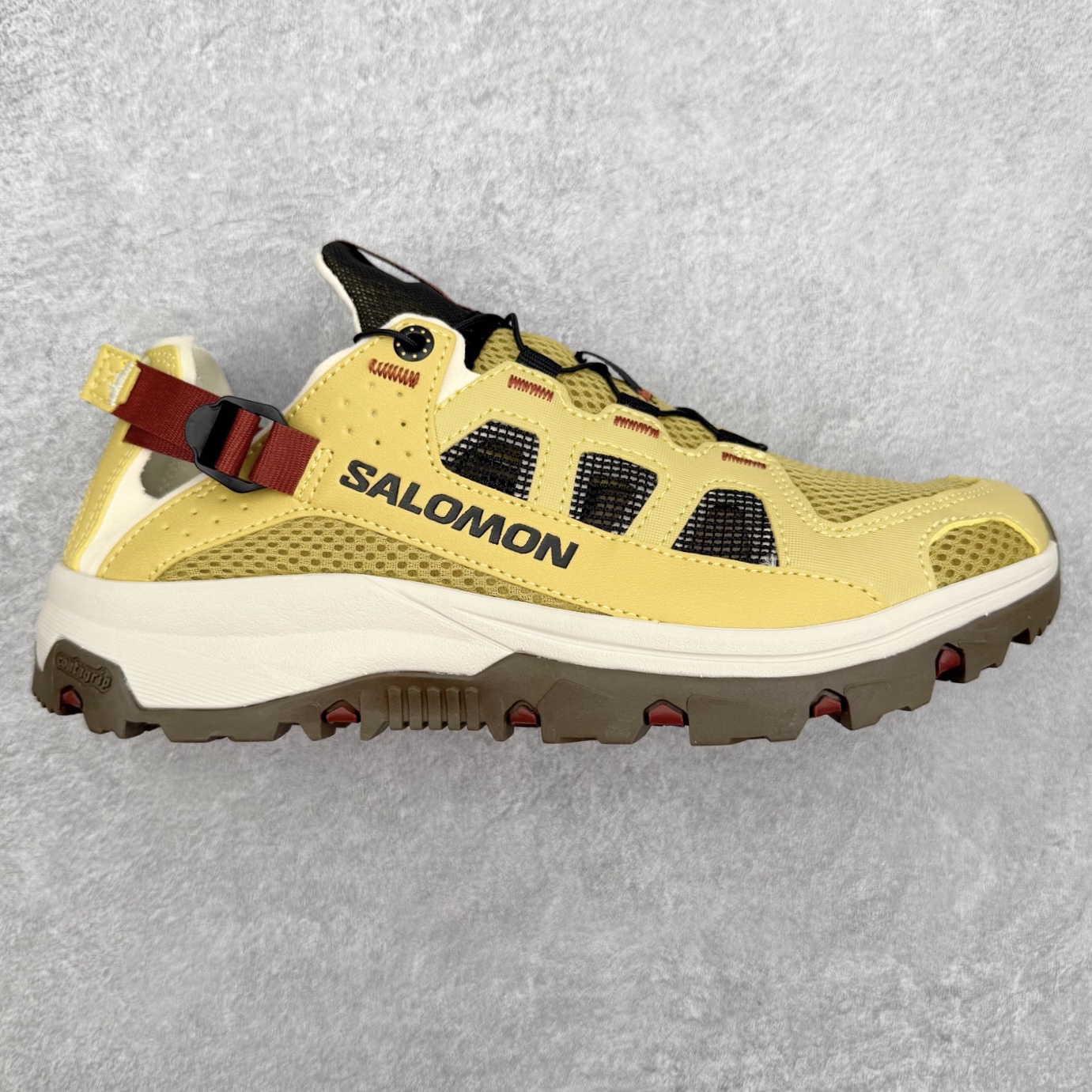 SALOMON萨洛蒙 Techamphibian 5 圆头舒适 透气速干抓地溯溪鞋 男女同款 SALOMON诞生于1947年的法国阿尔卑斯山区，全球知名的户外运动品牌。一直致力于推动滑雪、越野跑等山地运动的发展及产品的进步。其产品设计致力于追求创新和发掘产品的性能极限，帮助喜欢自由的人在山地间不断挑战自我。实拍调校N版已经零色差零失真 百分百还原实物色彩所见即所得 不存在货不对板色差等低级问题 选购参考实物拍摄 不混卖不参货 只用心做好货严格选品 承诺混一赔十 尺码：36 36.5 37.5 38 38.5 39 40 40.5 41 42 42.5 43 44 44.5 45-选品中心