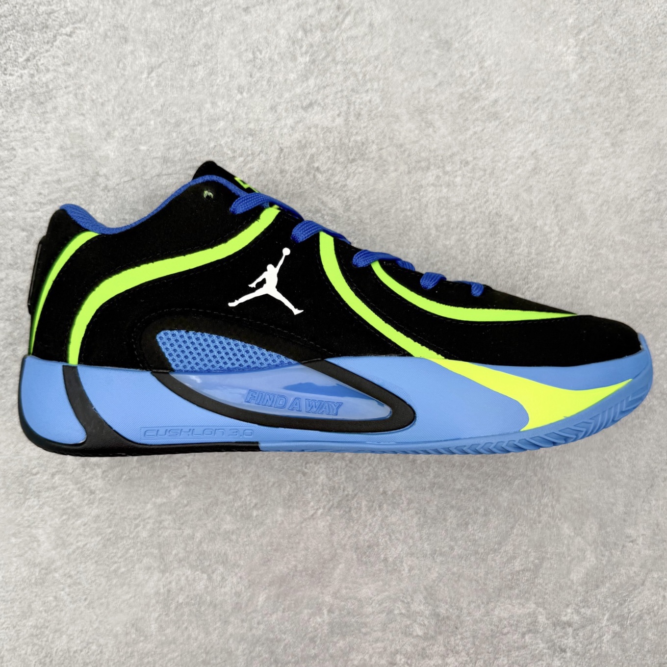 Jordan Tatum 4 Premium PF 舒适耐用支撑回弹篮球鞋 实拍调校N版已经零色差零失真 百分百还原实物色彩所见即所得 不存在货不对板色差等低级问题 选购参考实物拍摄 不混卖不参货 只用心做好货严格选品 承诺混一赔十 尺码：40 40.5 41 42 42.5 43 44 44.5 45 46-选品中心