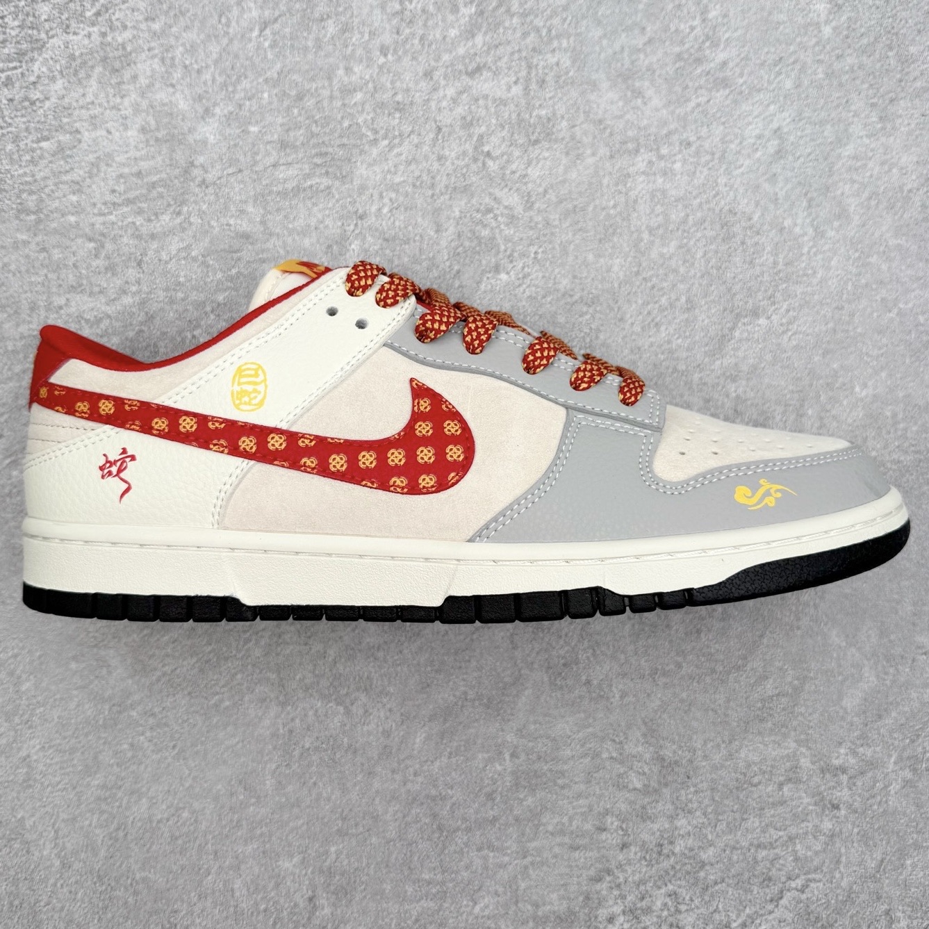 图片[7]-＃纯原福利 NK Dunk Low 定制配色 大厂出品 极力推荐 原装头层材料 独家版型蒸餾加工帶來的是更好的视觉和脚感体验大厂纯原品质出货 清洁度 电绣工艺 皮料切割干净无任何毛边 细节完美 尺码：36 36.5 37.5 38 38.5 39 40 40.5 41 42 42.5 43 44 44.5 45-选品中心