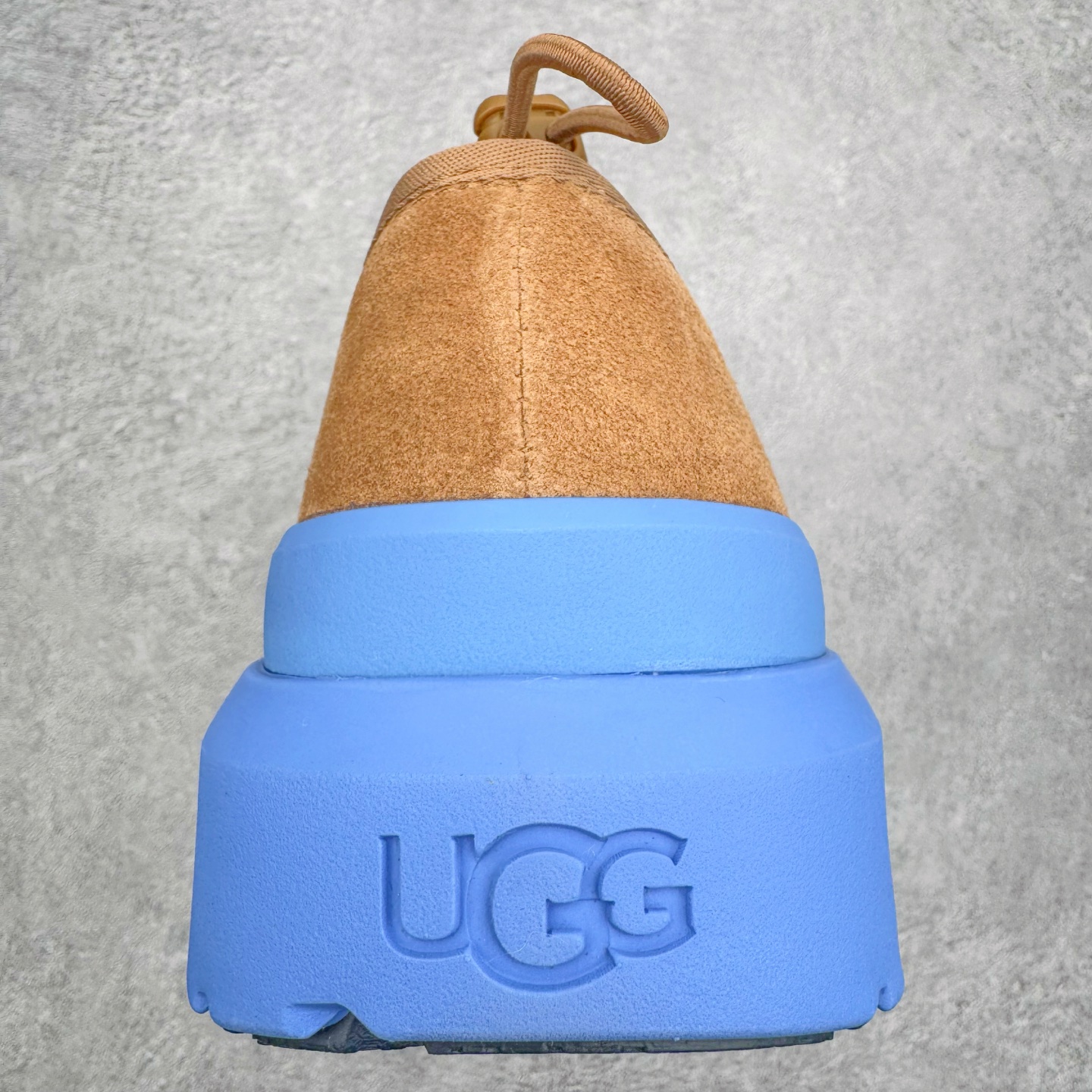 图片[8]-＃SP原厂 UGG 4096 塔斯曼高帮秋冬羊皮毛一体雪地靴 全鞋采用ZP同厂 隆丰A级澳洲进口羊皮毛一体 品牌代工厂生产线 完全遵循ZP工艺流程 代工厂原厂版师 秉承无原鞋不开发选择 注重每一处细节 市面最正版型 TREADLITE\\\”轻翼\\\”科技外底 轻便/耐用/柔韧/桩型【售后郑重承诺】一个月内若出现重大脱胶/断底等质量问题 直接为您换新！尺码：35 36 37 38 39 40 41 42 43-选品中心