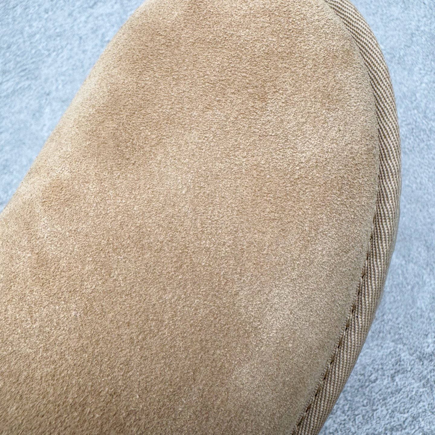 图片[12]-＃SP原厂 UGG 4496 秋冬羊皮毛一体雪地靴 全鞋采用ZP同厂 隆丰A级澳洲进口羊皮毛一体 品牌代工厂生产线 完全遵循ZP工艺流程 代工厂原厂版师 秉承无原鞋不开发选择 注重每一处细节 市面最正版型 TREADLITE\\\”轻翼\\\”科技外底 轻便/耐用/柔韧/桩型【售后郑重承诺】一个月内若出现重大脱胶/断底等质量问题 直接为您换新！尺码：35 36 37 38 39 40-选品中心