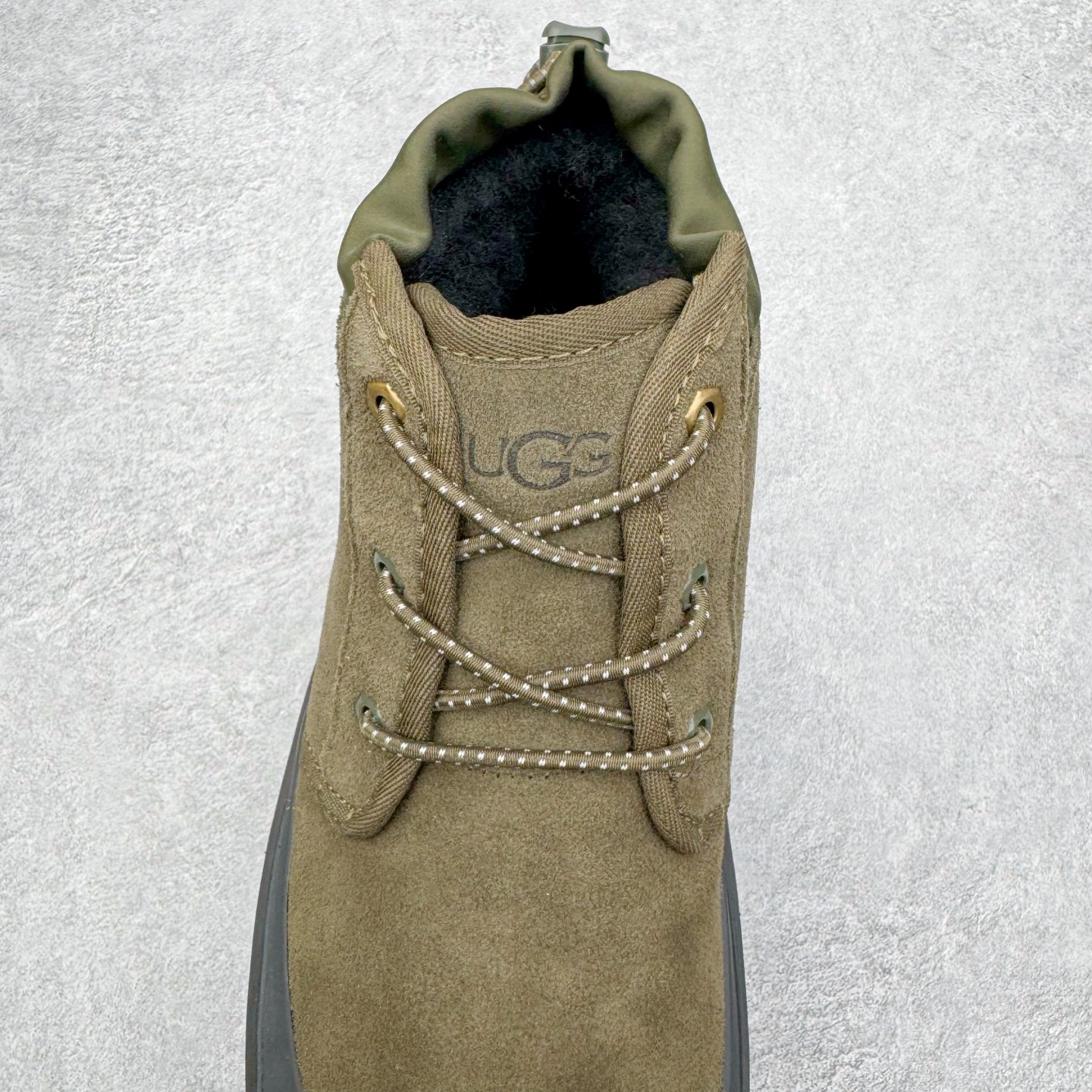 图片[5]-＃SP原厂 UGG 3991 塔斯曼高帮秋冬羊皮毛一体雪地靴 全鞋采用ZP同厂 隆丰A级澳洲进口羊皮毛一体 品牌代工厂生产线 完全遵循ZP工艺流程 代工厂原厂版师 秉承无原鞋不开发选择 注重每一处细节 市面最正版型 TREADLITE\\\”轻翼\\\”科技外底 轻便/耐用/柔韧/桩型【售后郑重承诺】一个月内若出现重大脱胶/断底等质量问题 直接为您换新！尺码：35 36 37 38 39 40 41 42 43-选品中心