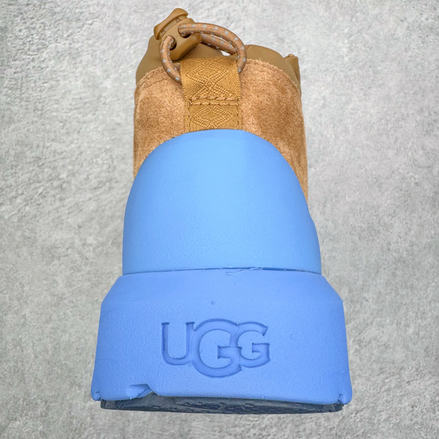 图片[8]-＃SP原厂 UGG 3991 塔斯曼高帮秋冬羊皮毛一体雪地靴 全鞋采用ZP同厂 隆丰A级澳洲进口羊皮毛一体 品牌代工厂生产线 完全遵循ZP工艺流程 代工厂原厂版师 秉承无原鞋不开发选择 注重每一处细节 市面最正版型 TREADLITE\\\”轻翼\\\”科技外底 轻便/耐用/柔韧/桩型【售后郑重承诺】一个月内若出现重大脱胶/断底等质量问题 直接为您换新！尺码：35 36 37 38 39 40 41 42 43-选品中心