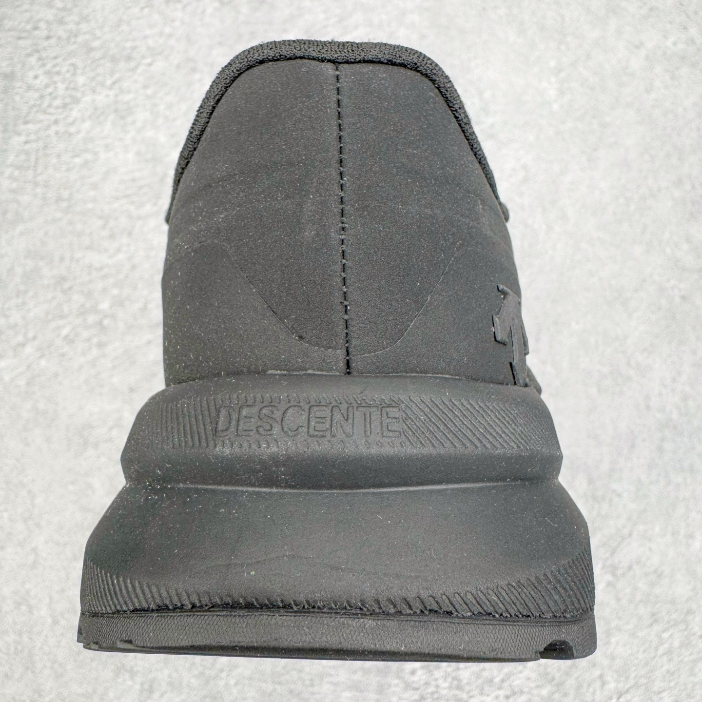 图片[8]-＃GD广顶 迪桑特DESCENTE Dualis 都市通勤 低帮 户外功能鞋 DESCENTE（迪桑特）创立于1935年，品牌名取自法语词汇，意为“滑降”。品牌箭头标识代表滑雪的三种技术“高速直线滑行”、“穿越”和“侧滑”，也寓意品牌在打造高端专业运动产品中不断追求完美的创新精神，致力于成为中国高端专业滑雪、综训、女子、铁人三项、高尔夫的第一品牌。尺码：39 40 41 42 43 44-选品中心