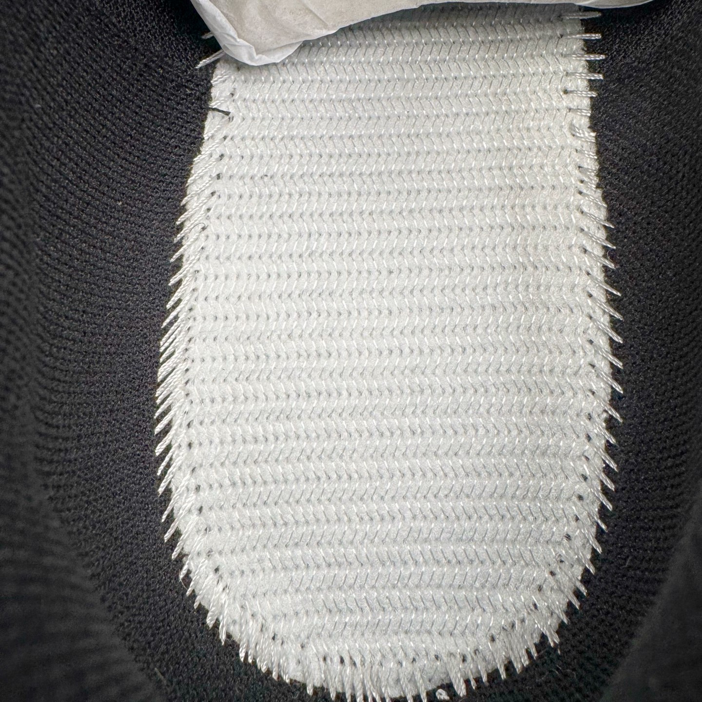 图片[11]-＃GD广顶 KOLON SPORT Skyler 舒适柔软 防水支撑轻便回弹低帮徒步鞋 男女同款 KOLON SPORT 可隆1973年诞生，并首次推出登山装备。自创立起，KOLON SPORT就把绿色定为基本色调，以常青树为品牌标志，坚持以关爱自然为己任，积极探求自然界的舒适，并以此应用于新产品的开发与研究。40多年来，历经不断革新，成就高端专业户外品牌。实拍调校N版已经零色差零失真 百分百还原实物色彩所见即所得 不存在货不对板色差等低级问题 选购参考实物拍摄 不混卖不参货 只用心做好货严格选品 承诺混一赔十 尺码：39 40 41 42 43 44-选品中心