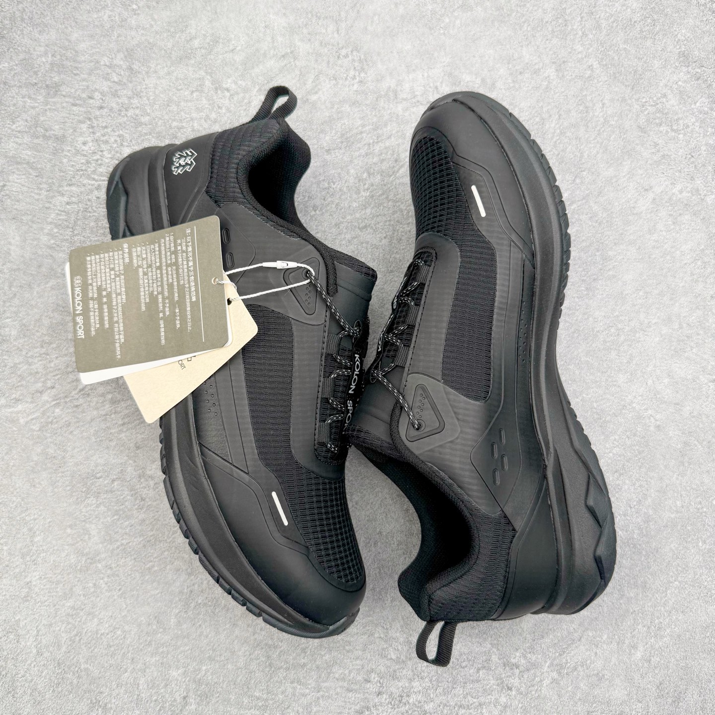 图片[3]-＃GD广顶 KOLON SPORT Skyler 舒适柔软 防水支撑轻便回弹低帮徒步鞋 男女同款 KOLON SPORT 可隆1973年诞生，并首次推出登山装备。自创立起，KOLON SPORT就把绿色定为基本色调，以常青树为品牌标志，坚持以关爱自然为己任，积极探求自然界的舒适，并以此应用于新产品的开发与研究。40多年来，历经不断革新，成就高端专业户外品牌。实拍调校N版已经零色差零失真 百分百还原实物色彩所见即所得 不存在货不对板色差等低级问题 选购参考实物拍摄 不混卖不参货 只用心做好货严格选品 承诺混一赔十 尺码：39 40 41 42 43 44-选品中心