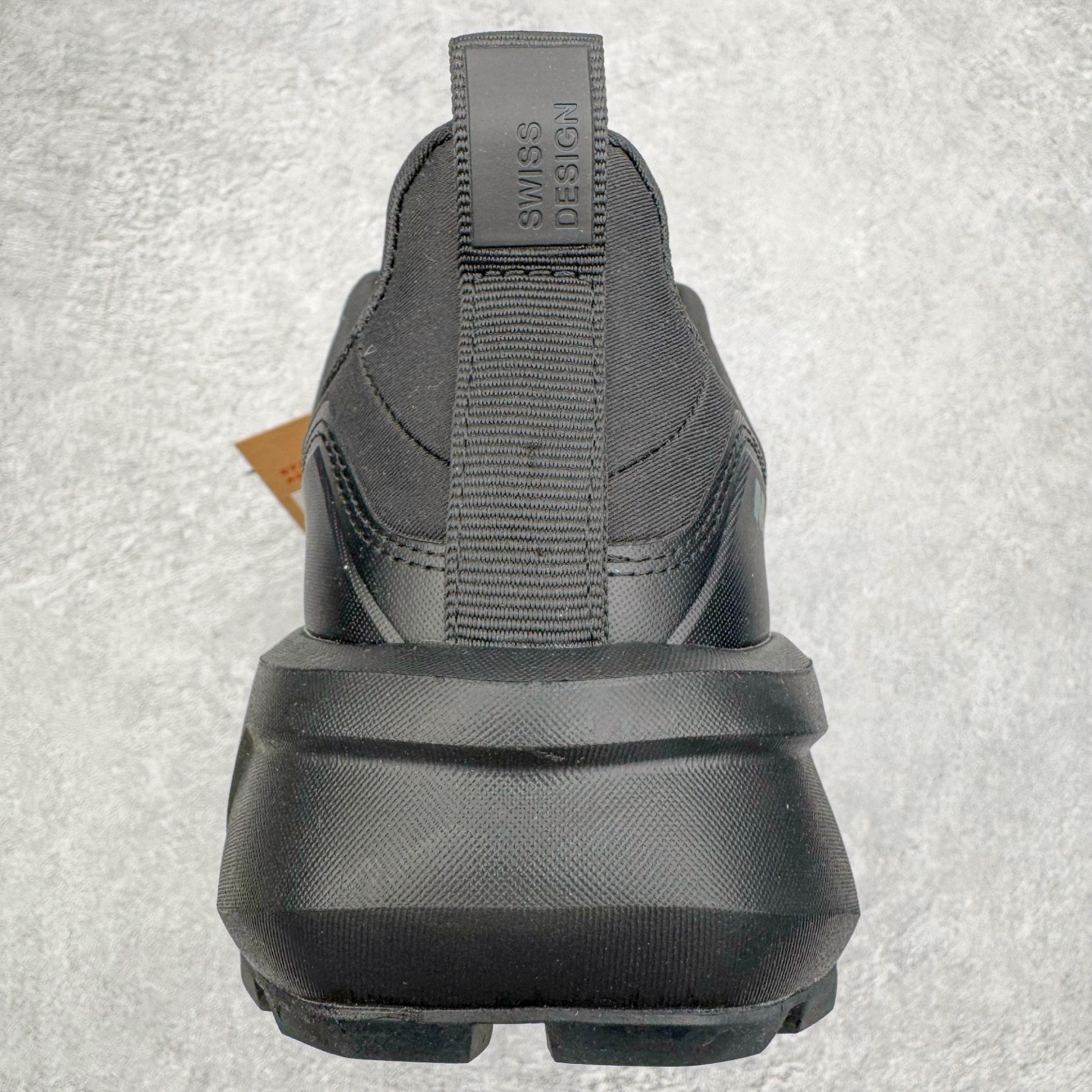 图片[8]-MAMMUT猛犸象 Aenergy 舒适百搭 耐磨防滑 低帮徒步鞋 MAMMUT是高山运动、登山和户外运动装备品牌，其产品以可靠的质量和创新的设计领导着世界潮流，MAMMUT代表着最高的安全性，其产品线几乎覆盖所有户外领域，依靠其产品安全可靠的性能以及丰富的产品线而享誉全球。实拍调校N版已经零色差零失真 百分百还原实物色彩所见即所得 不存在货不对板色差等低级问题 选购参考实物拍摄 不混卖不参货 只用心做好货严格选品 承诺混一赔十 尺码：36 36.5 37.5 38 38.5 39 40 40.5 41 42 42.5 43 44 44.5 45-选品中心