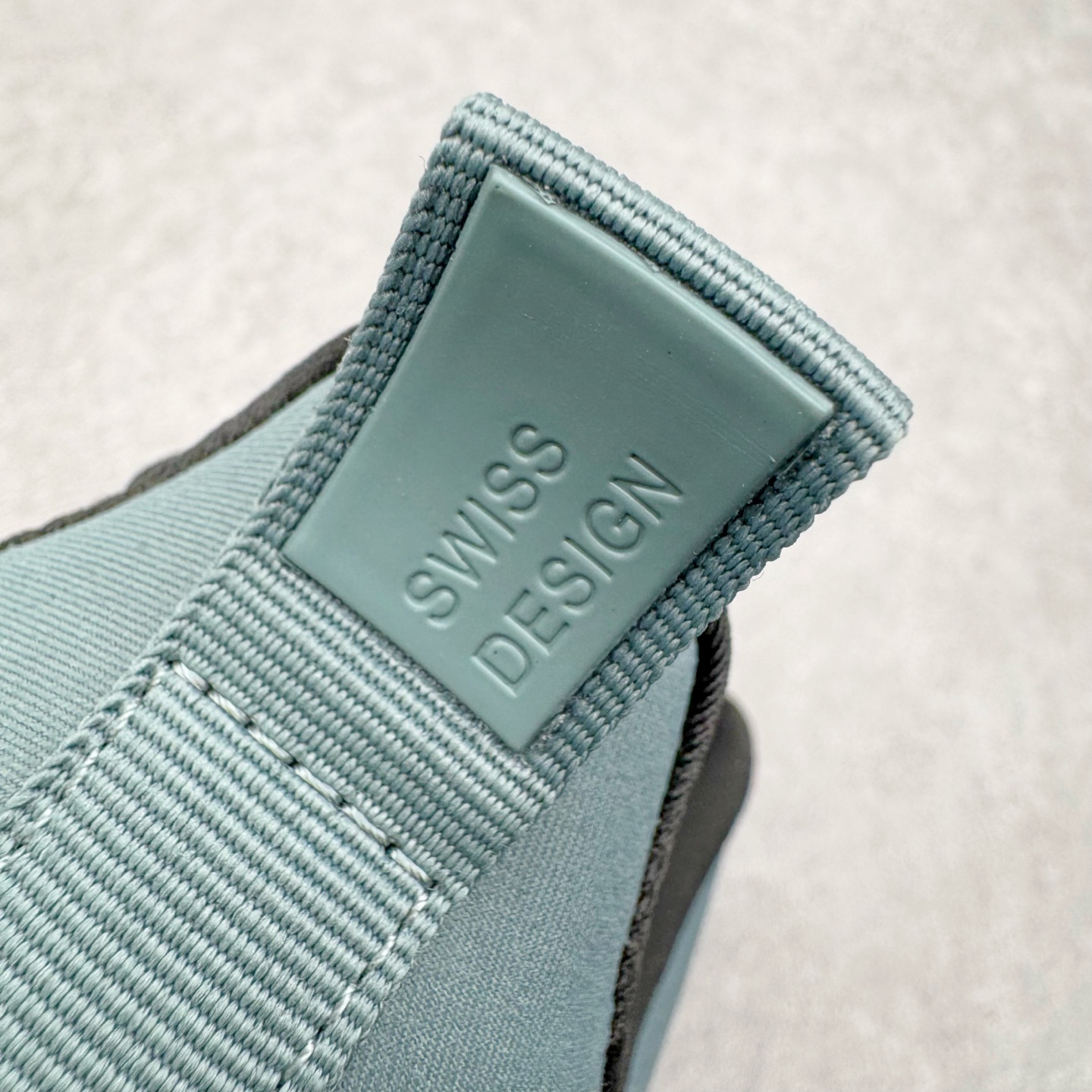 图片[13]-MAMMUT猛犸象 Aenergy 舒适百搭 耐磨防滑 低帮徒步鞋 MAMMUT是高山运动、登山和户外运动装备品牌，其产品以可靠的质量和创新的设计领导着世界潮流，MAMMUT代表着最高的安全性，其产品线几乎覆盖所有户外领域，依靠其产品安全可靠的性能以及丰富的产品线而享誉全球。实拍调校N版已经零色差零失真 百分百还原实物色彩所见即所得 不存在货不对板色差等低级问题 选购参考实物拍摄 不混卖不参货 只用心做好货严格选品 承诺混一赔十 尺码：36 36.5 37.5 38 38.5 39 40 40.5 41 42 42.5 43 44 44.5 45-选品中心