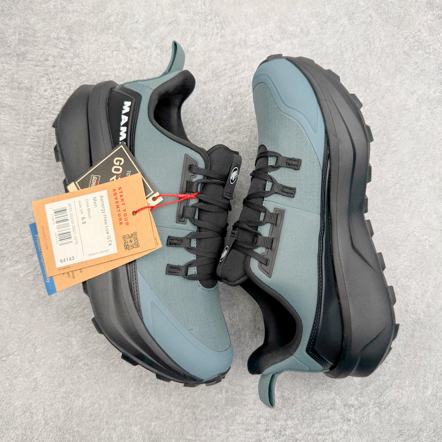 图片[3]-MAMMUT猛犸象 Aenergy 舒适百搭 耐磨防滑 低帮徒步鞋 MAMMUT是高山运动、登山和户外运动装备品牌，其产品以可靠的质量和创新的设计领导着世界潮流，MAMMUT代表着最高的安全性，其产品线几乎覆盖所有户外领域，依靠其产品安全可靠的性能以及丰富的产品线而享誉全球。实拍调校N版已经零色差零失真 百分百还原实物色彩所见即所得 不存在货不对板色差等低级问题 选购参考实物拍摄 不混卖不参货 只用心做好货严格选品 承诺混一赔十 尺码：36 36.5 37.5 38 38.5 39 40 40.5 41 42 42.5 43 44 44.5 45-选品中心