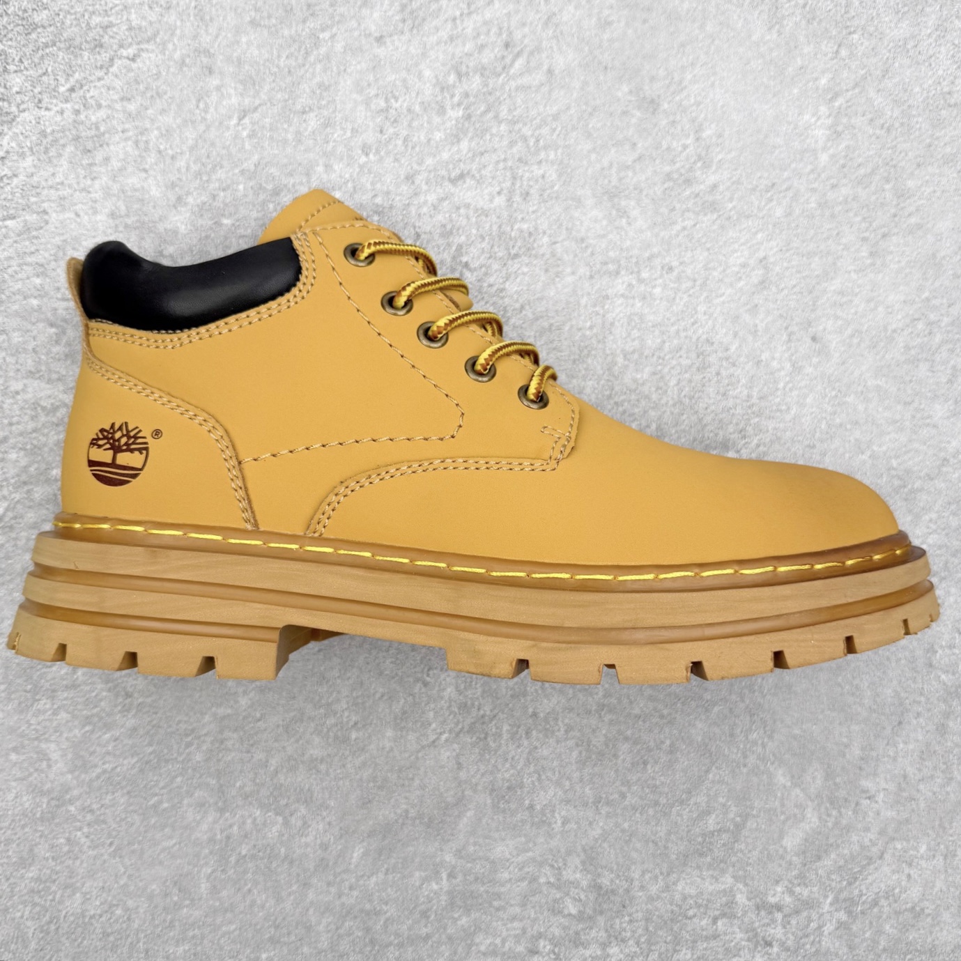 #福利特价 Timberland添柏岚/天伯伦户外中帮休闲大黄靴系列 广东大厂品质 原盒原包装 面料采用意大利🇮🇹顶级磨砂细纹牛皮 搭配防臭防腐真皮乳胶鞋垫 给您完美的穿着体验 质量考究耐穿 型男必备 专治不帅 高品质脚感一流 尺码:38 39 40 41 42 43 44(皮鞋码)-选品中心