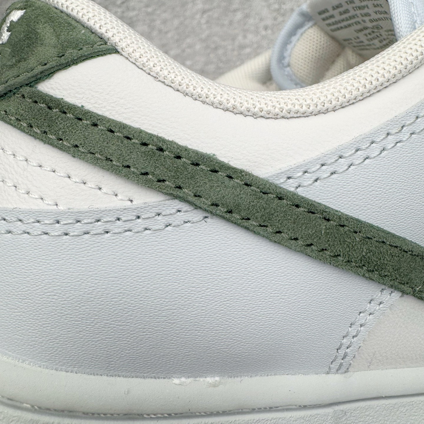 图片[17]-＃YC纯原 NK Dunk Low 薄荷绿 IM3371-030 实力大厂出品 新配色陆续开发 利润个位数只为口碑 全套原纸板楦头开发 确保原汁原味 完美呈现DUNK版型 一比一鞋头弧度高度鞋身弧度 此版本只针对中端市场 皮料材质有所更替 其他数据细节工艺流程均保持一致 绝不口嗨 细节品控鞋型随意对比 独家私模官方第六代原厂航空铝磨具打磨大底 鞋头坡度极致还原 无解鞋型 原盒原配 圈内天花板工艺 原厂玻璃冲刀 超高清洁度 全鞋零毛边皮料切割 原厂中底布点胶 中底布拉帮走线遵循公司 尺码：36 36.5 37.5 38 38.5 39 40 40.5 41 42 42.5 43 44 44.5 45 46-选品中心