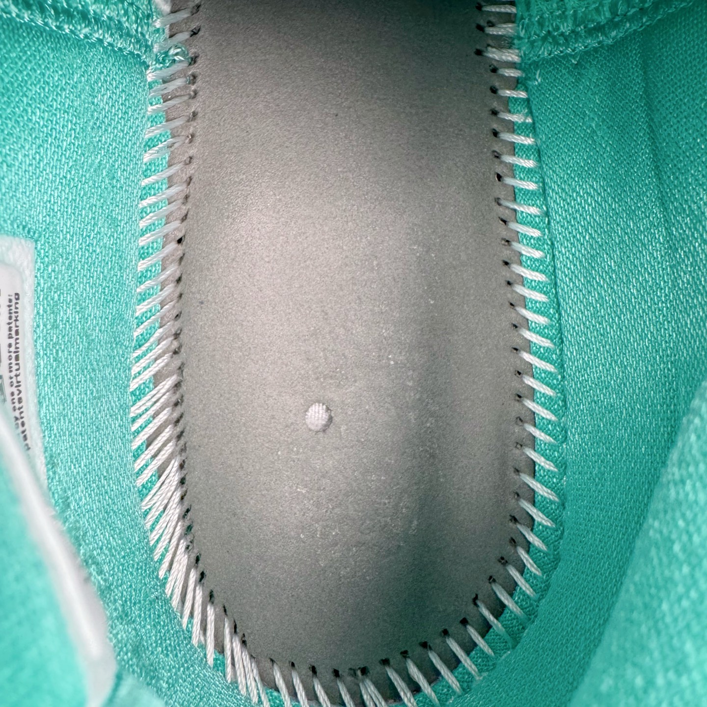 图片[10]-＃灭世海外版 NK Zoom Kobe 6 Protro 科比六代 杰伦布伦森 自由女神 IO5774-300 纯原海外版气垫品质吊打各路纯原 气压➕耐久双重保障 前掌ZOOM TURBO➕后掌马蹄Zoom 后掌澎湃脚感无出其右 全套冲刀改版 鞋型还原度95% 宽脚选手必入货品 鞋头2.5mm上翘空间 不挤脚 完美释放脚趾活动空间 正码正拍 脚型适配性 市场最强没有之一 鞋面工艺全新升级 100%对标正品 原厂聚氨酯蛇鳞 珠光密度同步正品 Swoosh喷漆工艺 还原度接近100% 全新后跟TPU模具 正确S型弧度 区分市场纯原（市场纯原采用公版模具 后跟TPU几乎无弧度）国产天花板橡胶配方 抓地力爆炸 海外口碑炸裂 鞋舌LOGO正确内嵌压印 原厂碳板 正确原盒 厚积薄发 王者归来 拒绝杀猪 拒绝套路 灭世纯原海外版科比系列 致力打造实战第一标杆 尺码：39-47.5 全新模具 正码正拍-选品中心