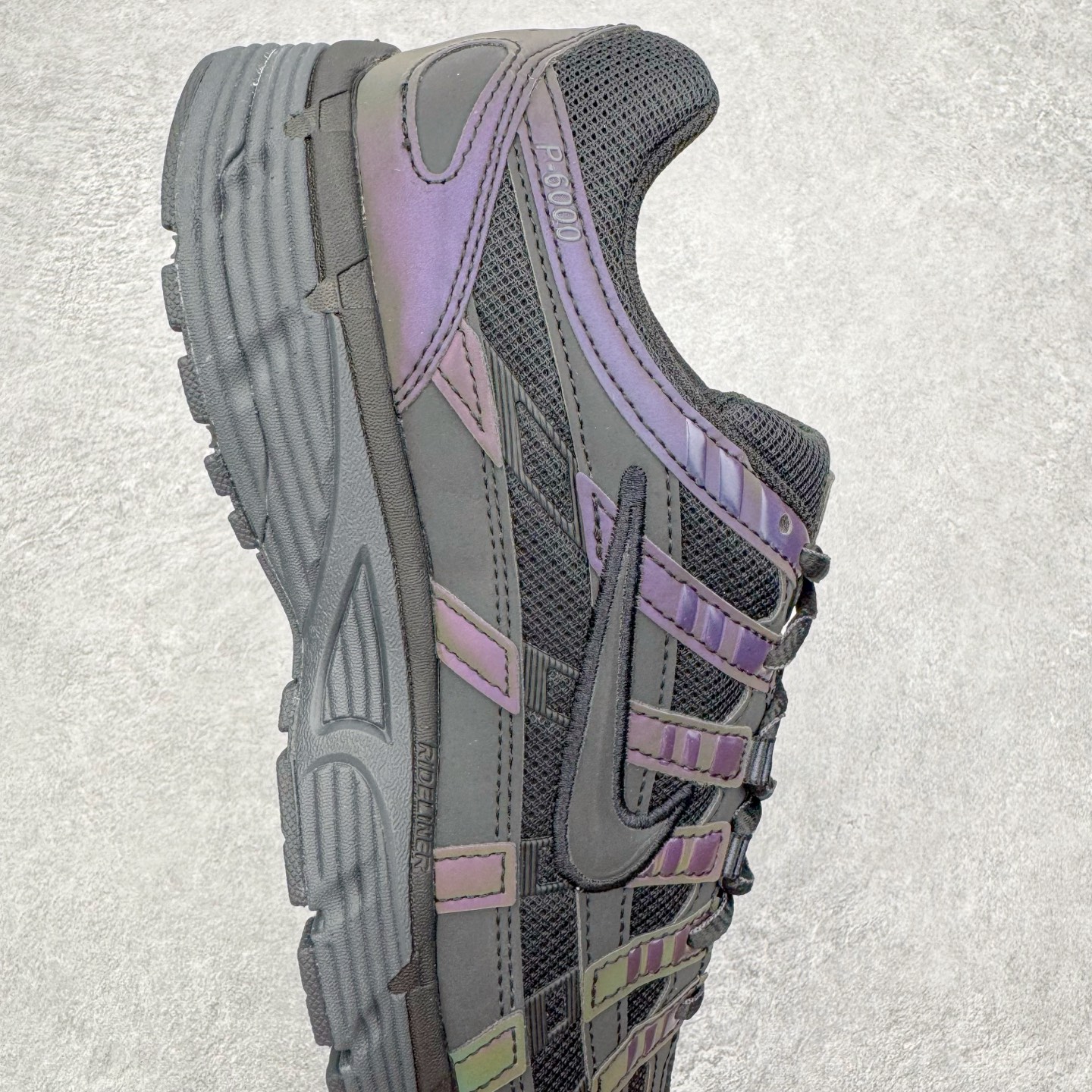 图片[6]-＃CS纯原 NK P-6000 系列低帮复古老爹风休闲运动舒适慢跑鞋 IM6333-001 购入原鞋原装纸板楦头开发 独家私模四层组合大底 市场唯一正确版本 良心定价 新配色陆续出货 进口三文治网面 融合 Pegasus 过往运动鞋设计 助力 21 世纪早期跑步运动跃升时尚新高度 采用透气网眼布、运动风格线条和耐穿覆面 兼具吸睛外观和舒适感受 中底泡绵以田径赛道为灵感 打造厚实设计 缔造出众缓震性能 尺码：36 36.5 37.5 38 38.5 39 40 40.5 41 42 42.5 43 44 44.5 45-选品中心