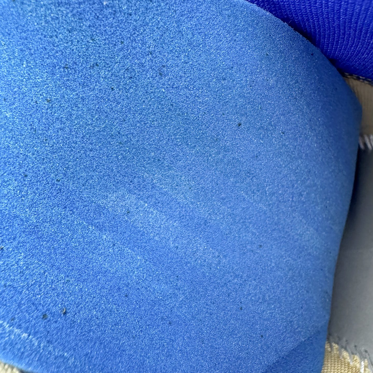 图片[12]-＃灭世 NK Zoom Kobe 4 FC 科比四代 巴塞罗那 金黑紫 IM2532-701 历时半年 重新开版 最高工艺 最高标准 打造顶级实战旗舰标杆 实战属性TOP 1 接受任意版本实战性能正面PK 实力源自深耕实战球鞋的工业底蕴 王者归来绝非空穴来风 杜绝杀猪 感受一分钱十分货诚意巨作 ✅原厂超厚头层磨砂牛皮 ➕独家定制头层蛇鳞纹 ✅正确蛇鳞压印原盒 ✅原厂复刻纸板➕原楦调试 历时半年 打造近乎完美版型（包裹体验 鞋脚一体性 99% 无限接近） ✅中底MD黑色部分为特殊组合工艺 外层复合超薄绒布，触摸触感明显区分市场货品 【市场唯一同步正品工艺货品】 ✅代工级品控 一个月独家售后 为实战保驾护航 尺码：39-47.5-选品中心