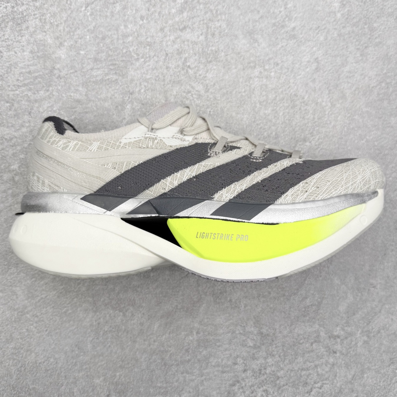 AD Adizero Prime X 3.0 舒适防滑耐磨 低帮 休闲长跑短跑跑步鞋 男女同款 实拍调校N版已经零色差零失真 百分百还原实物色彩所见即所得 不存在货不对板色差等低级问题 选购参考实物拍摄 不混卖不参货 只用心做好货严格选品 承诺混一赔十 尺码:36 36.5 37.5 38 38.5 39 40 40.5 41 42 42.5 43 44 44.5 45-选品中心