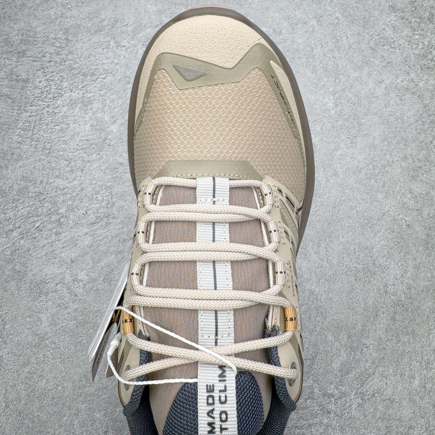 图片[4]-＃K版 凯乐石KAILAS 远征 MAX FLT 运动户外 防滑防水透气 低帮 登山徒步鞋 KAILAS凯乐石品牌是全球三大全系攀登品牌之一，于2003年创立于中国广州，致力于为有攀登梦想的户外运动员及爱好者，研发制造功能性专业装备，满足他们在极限环境下安全舒适的需求，凯乐石专注于科技面料的开发及专业功能设计，产品线覆盖登山、攀岩、徒步、越野跑山、露营、旅行等多项户外运动，通过运动员的测试反馈，不断进化迭代，产品荣获国内外大奖71座，发明专利21个，更突破性的自主研发攀登器械，打造出中国的攀登硬实力。实拍调校N版已经零色差零失真 百分百还原实物色彩所见即所得 不存在货不对板色差等低级问题 选购参考实物拍摄 不混卖不参货 只用心做好货严格选品 承诺混一赔十 尺码：36 36.5 37.5 38 38.5 39 39.5 40 40.5 41 41.5 42 42.5 43 44 44.5 45-选品中心